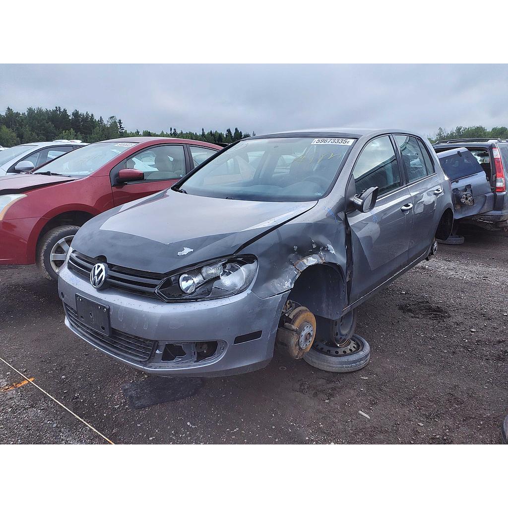 VOLKSWAGEN GOLF 2012