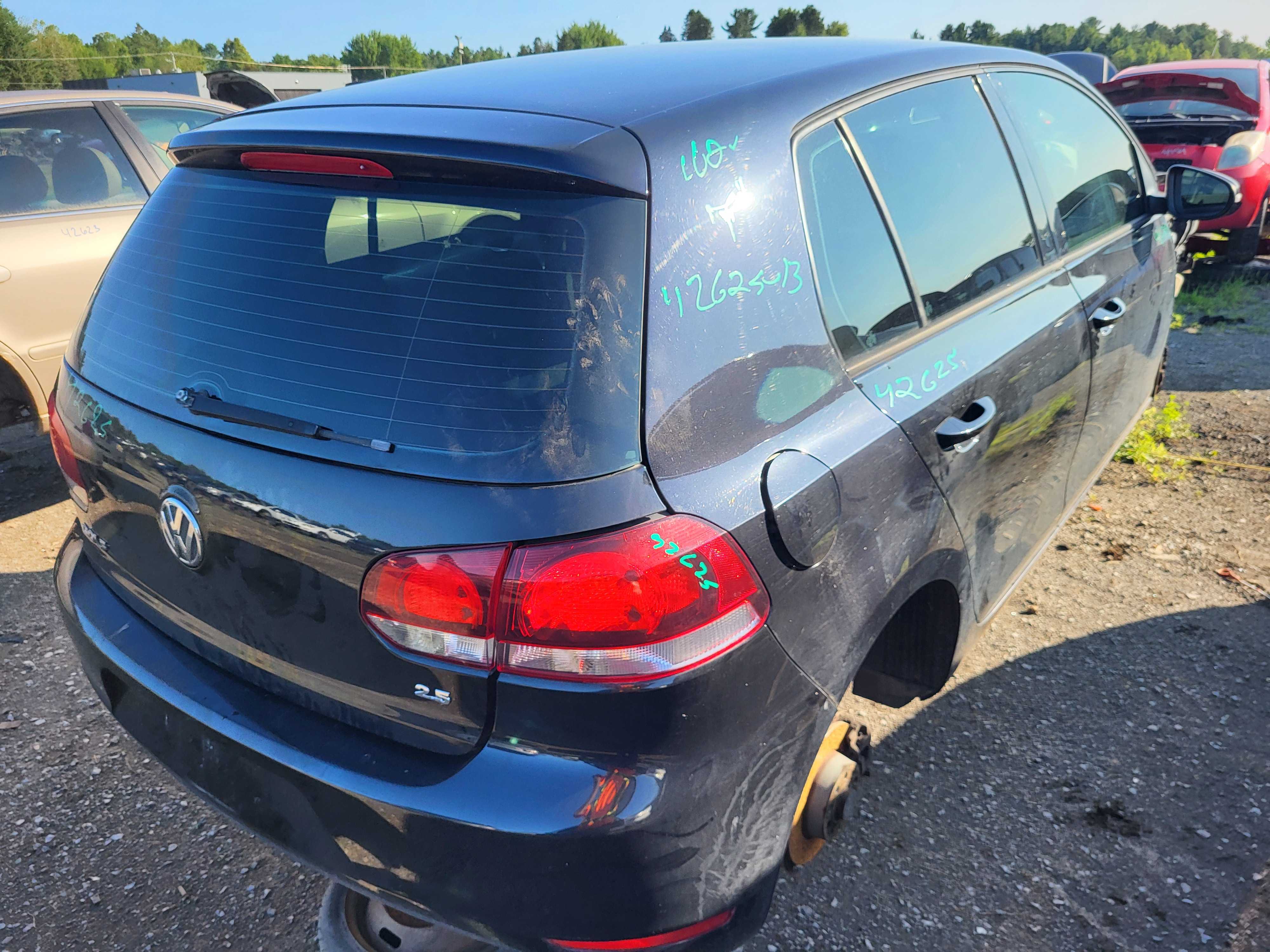 VOLKSWAGEN GOLF 2013