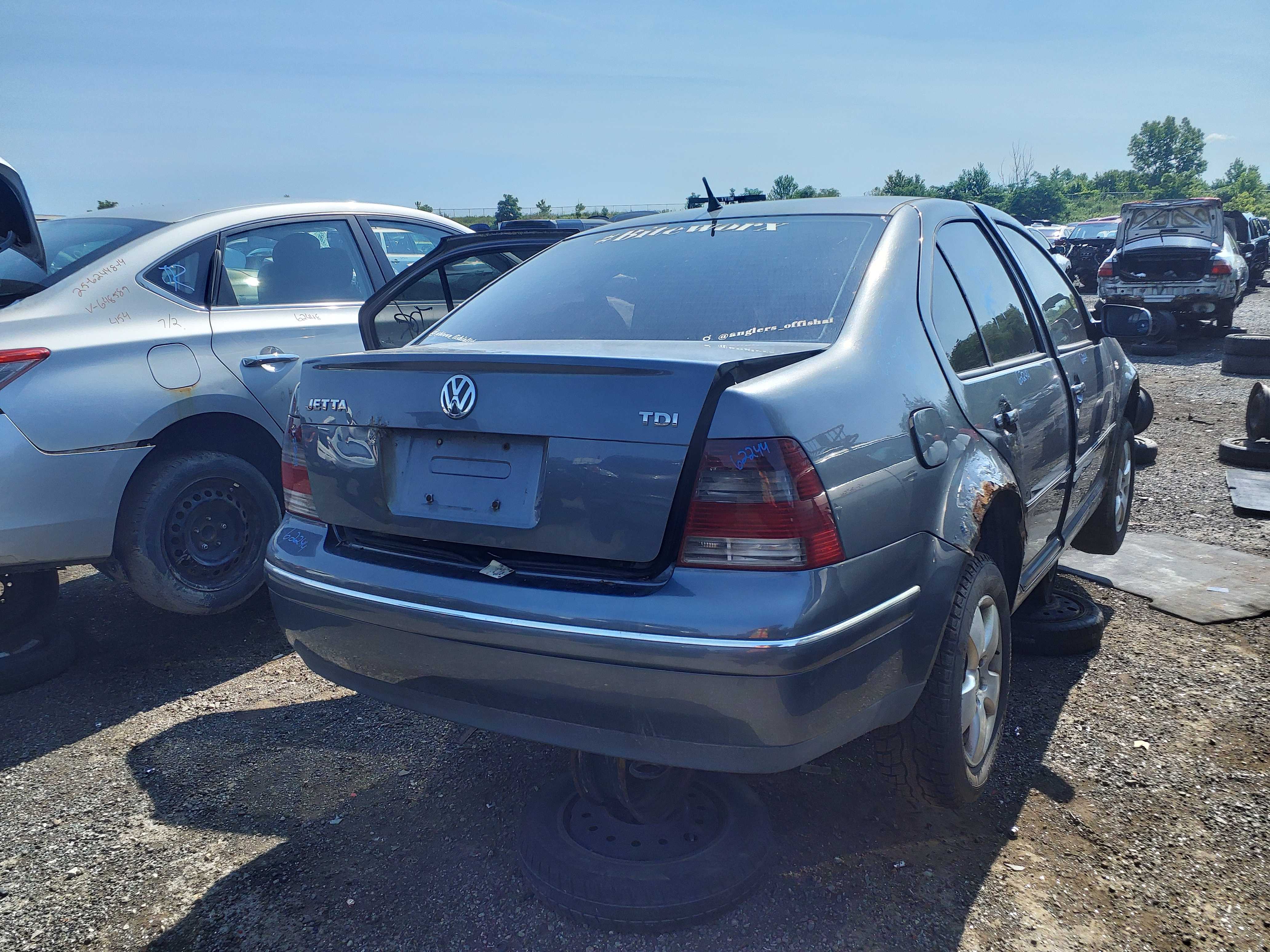 VOLKSWAGEN JETTA 2004