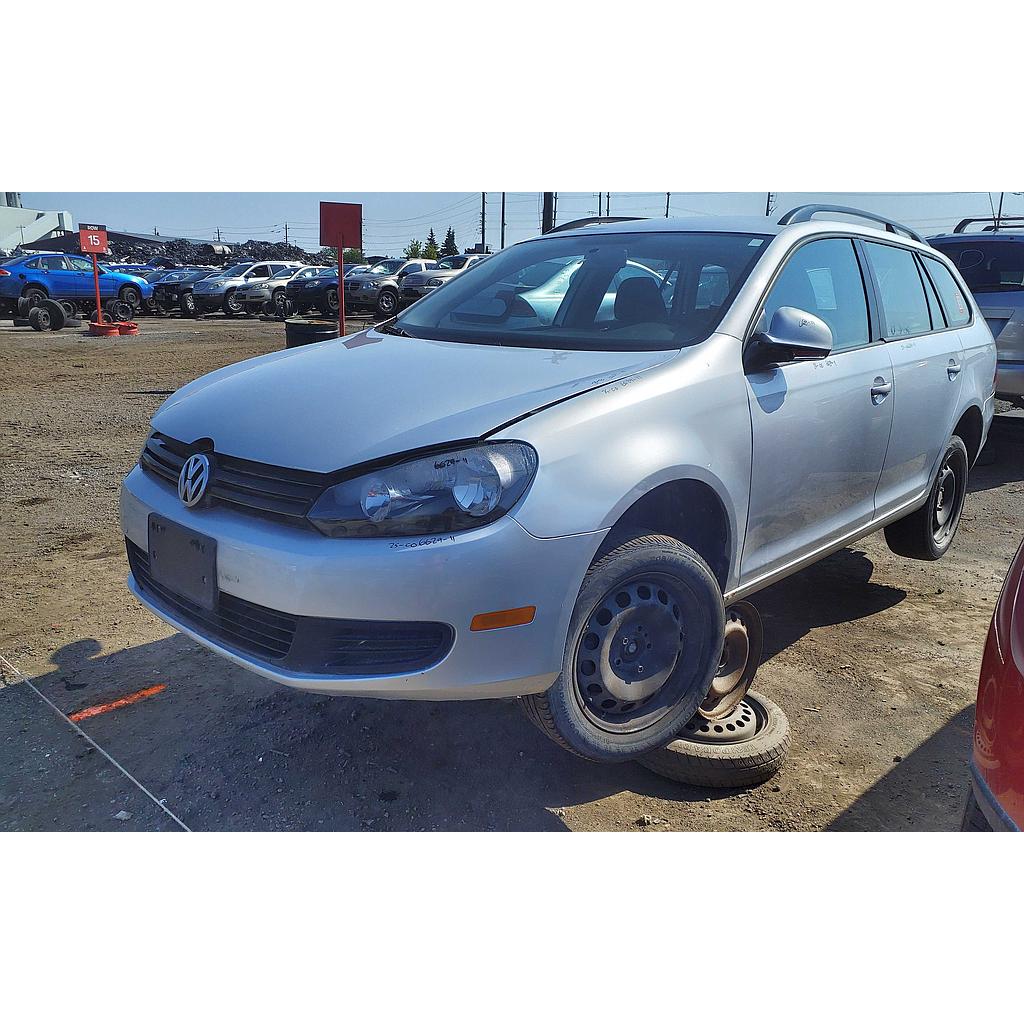 VOLKSWAGEN JETTA 2011