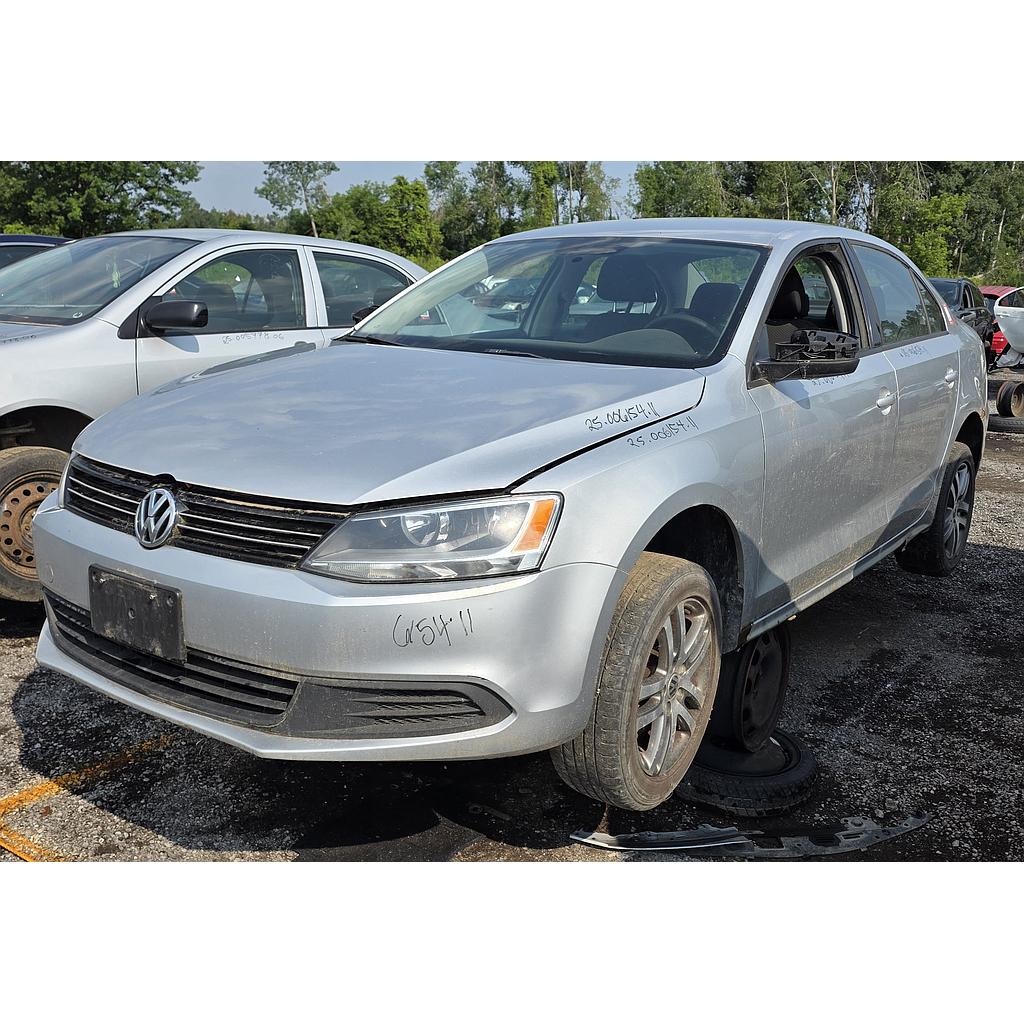 VOLKSWAGEN JETTA 2011