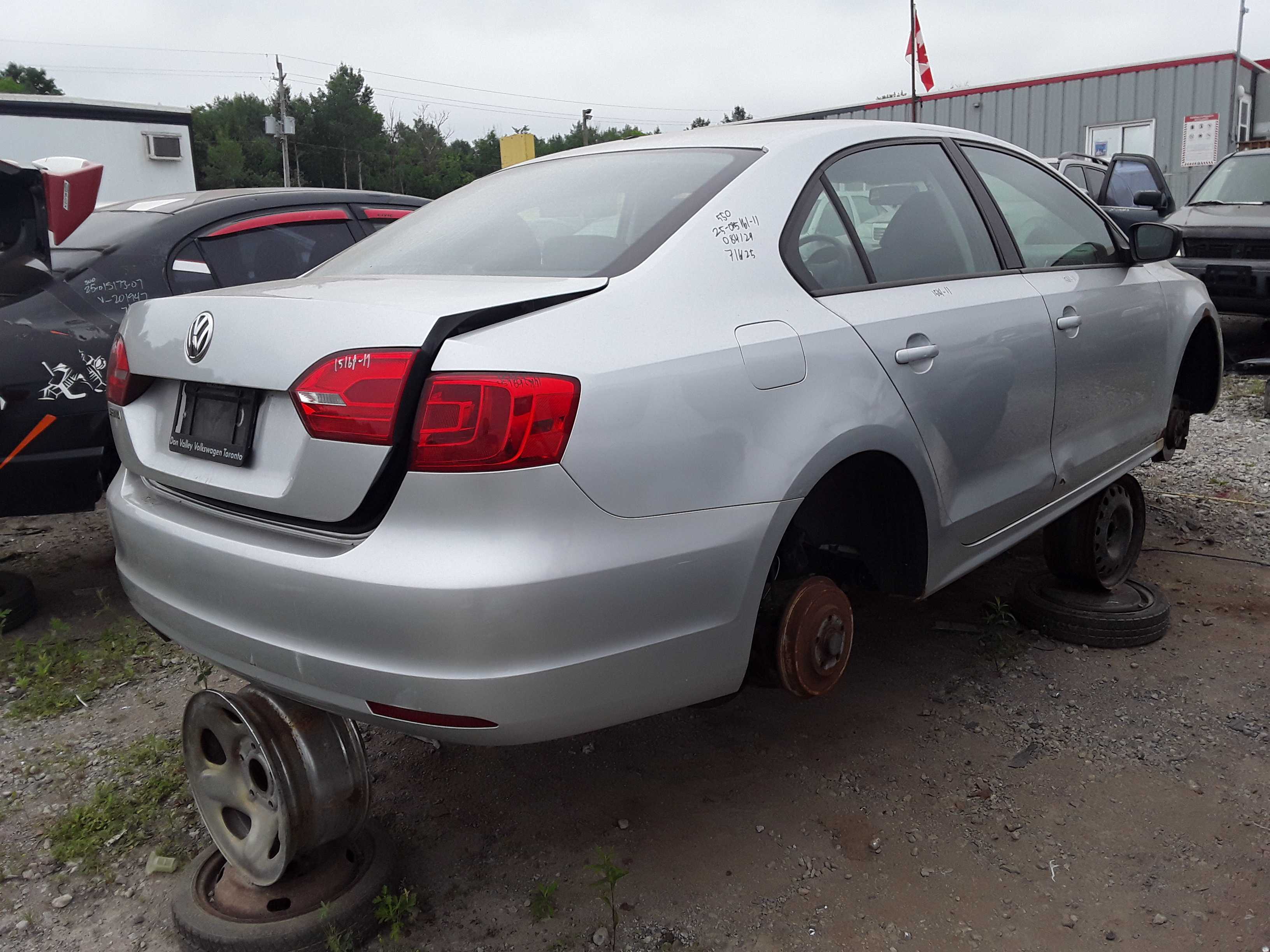VOLKSWAGEN JETTA 2011