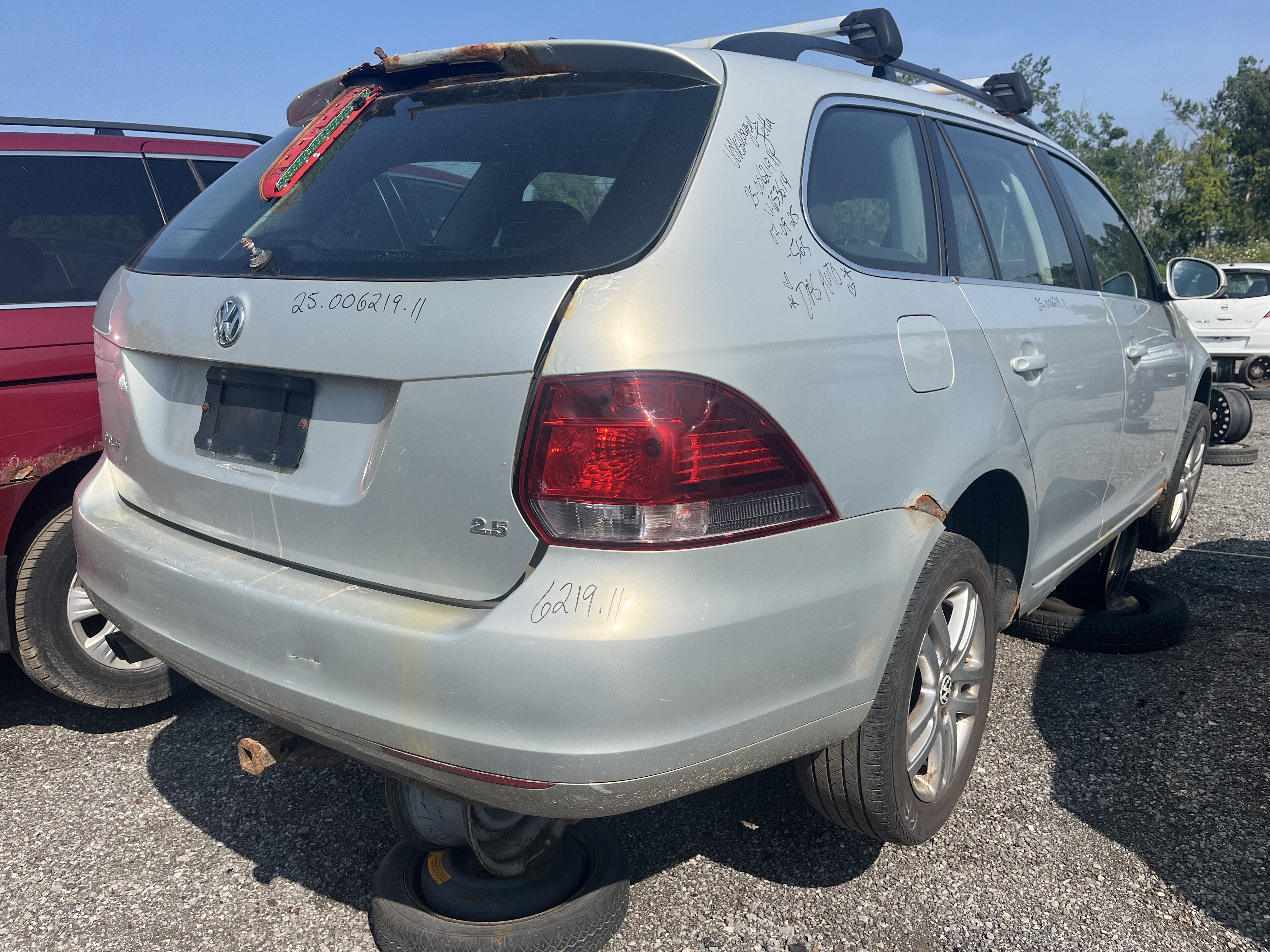 VOLKSWAGEN JETTA 2011