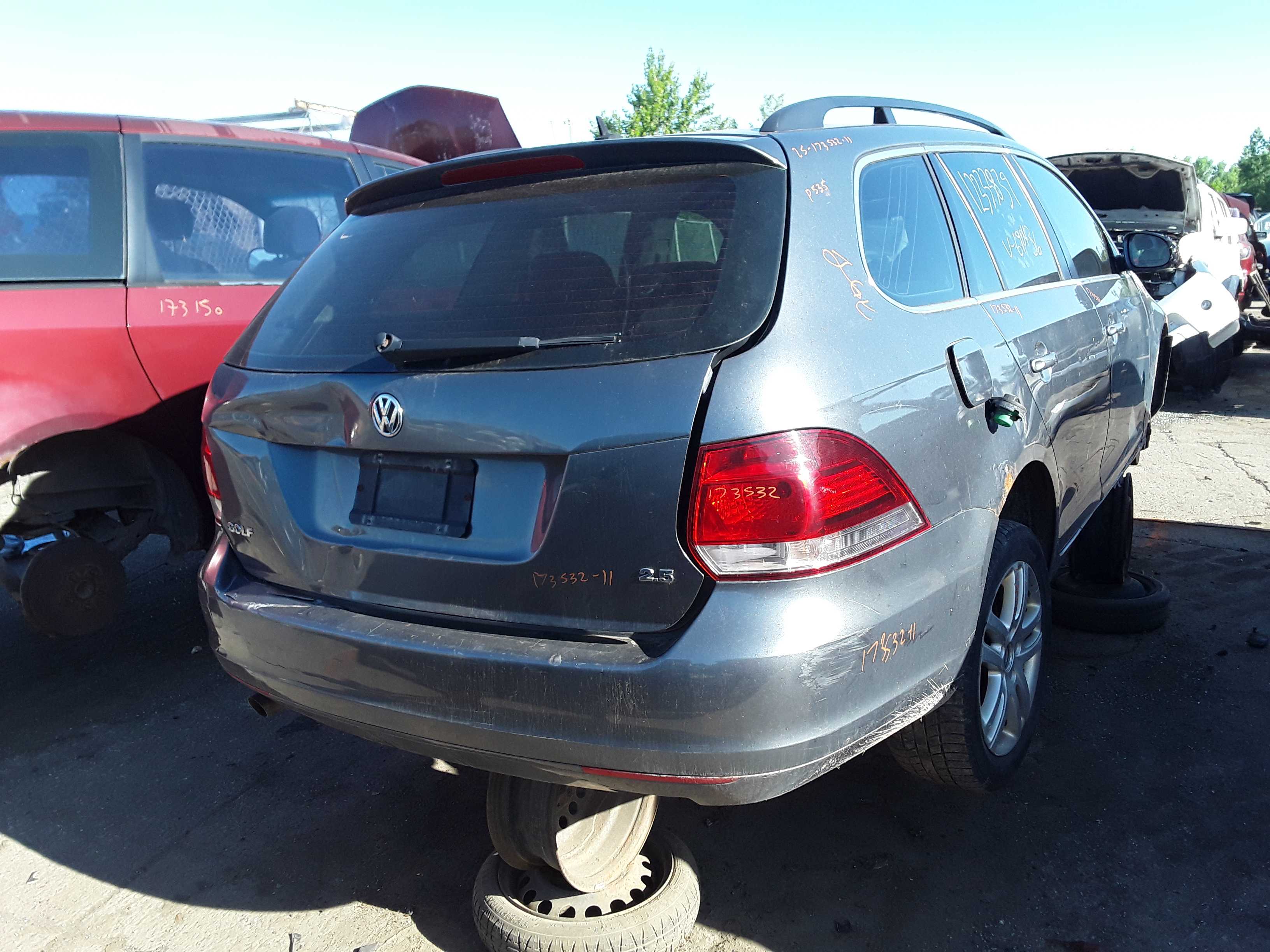 VOLKSWAGEN JETTA 2011