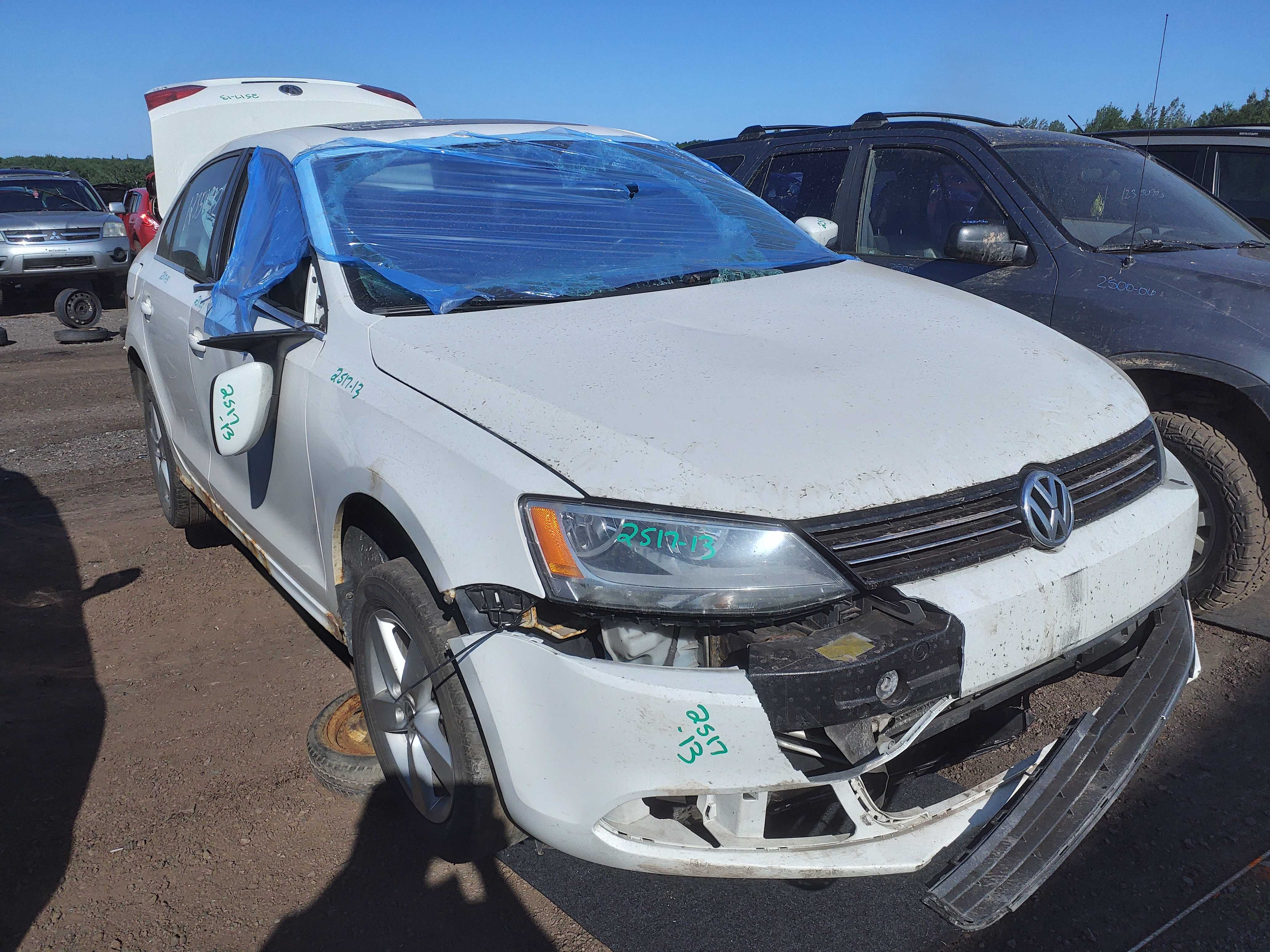VOLKSWAGEN JETTA 2013