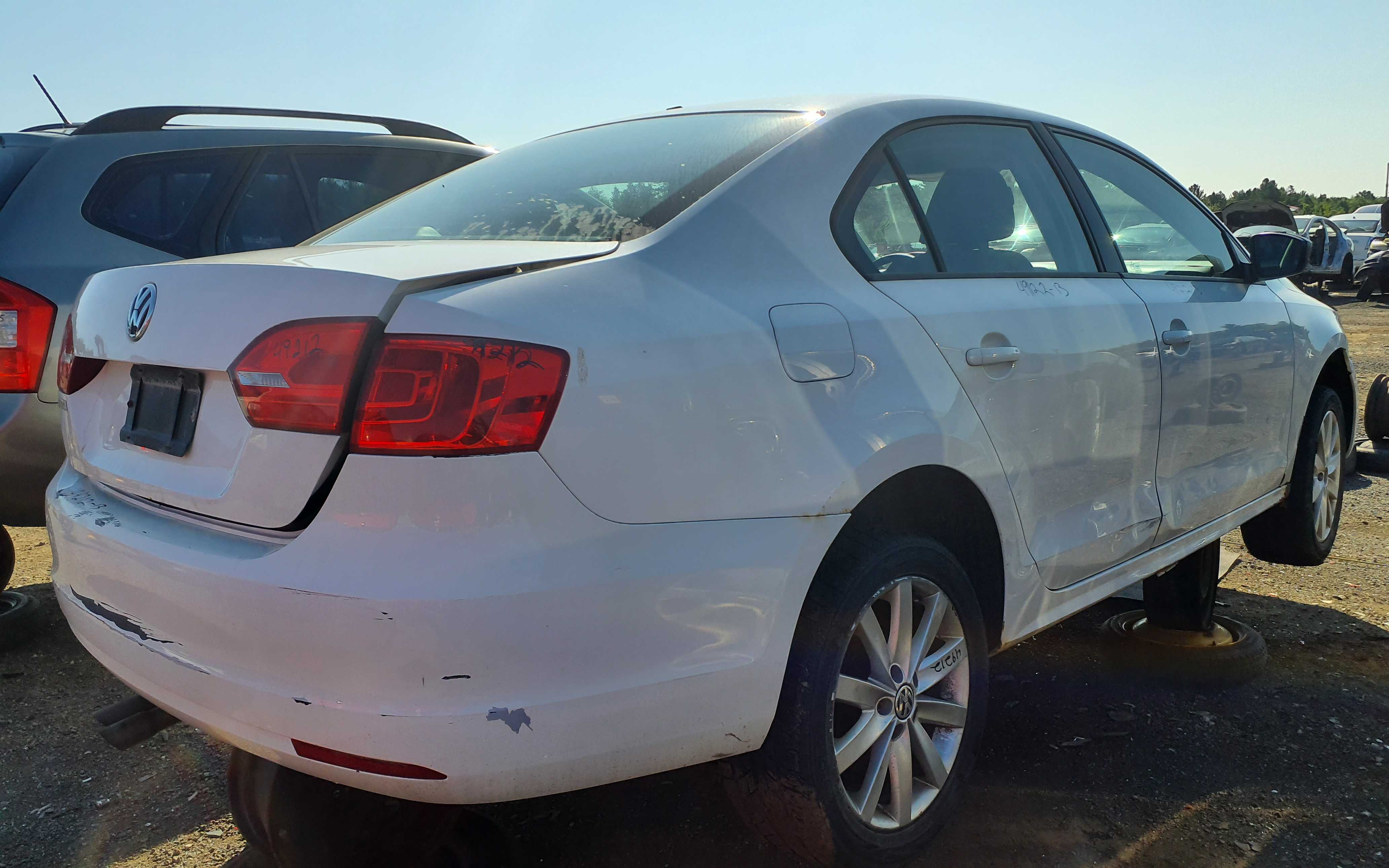 VOLKSWAGEN JETTA 2013