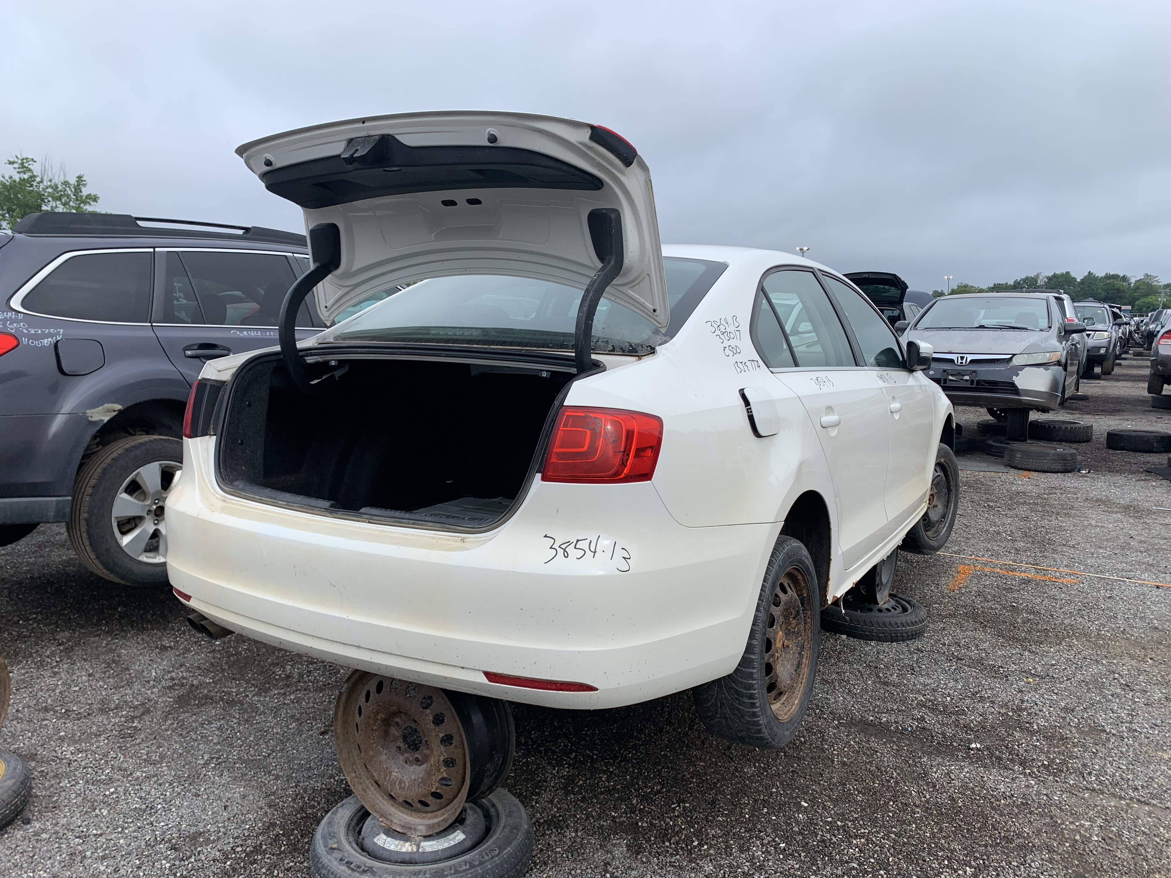 VOLKSWAGEN JETTA 2013