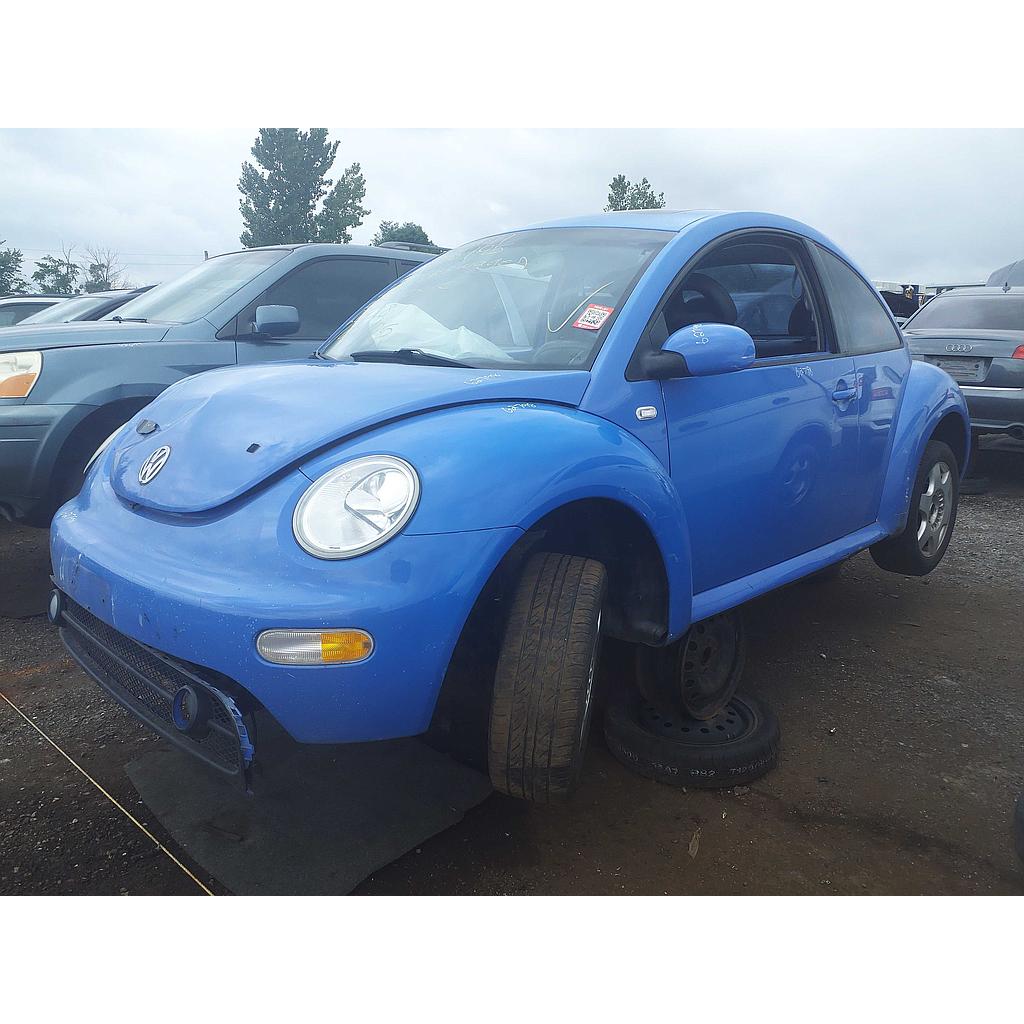 VOLKSWAGEN NEW BEETLE 2001