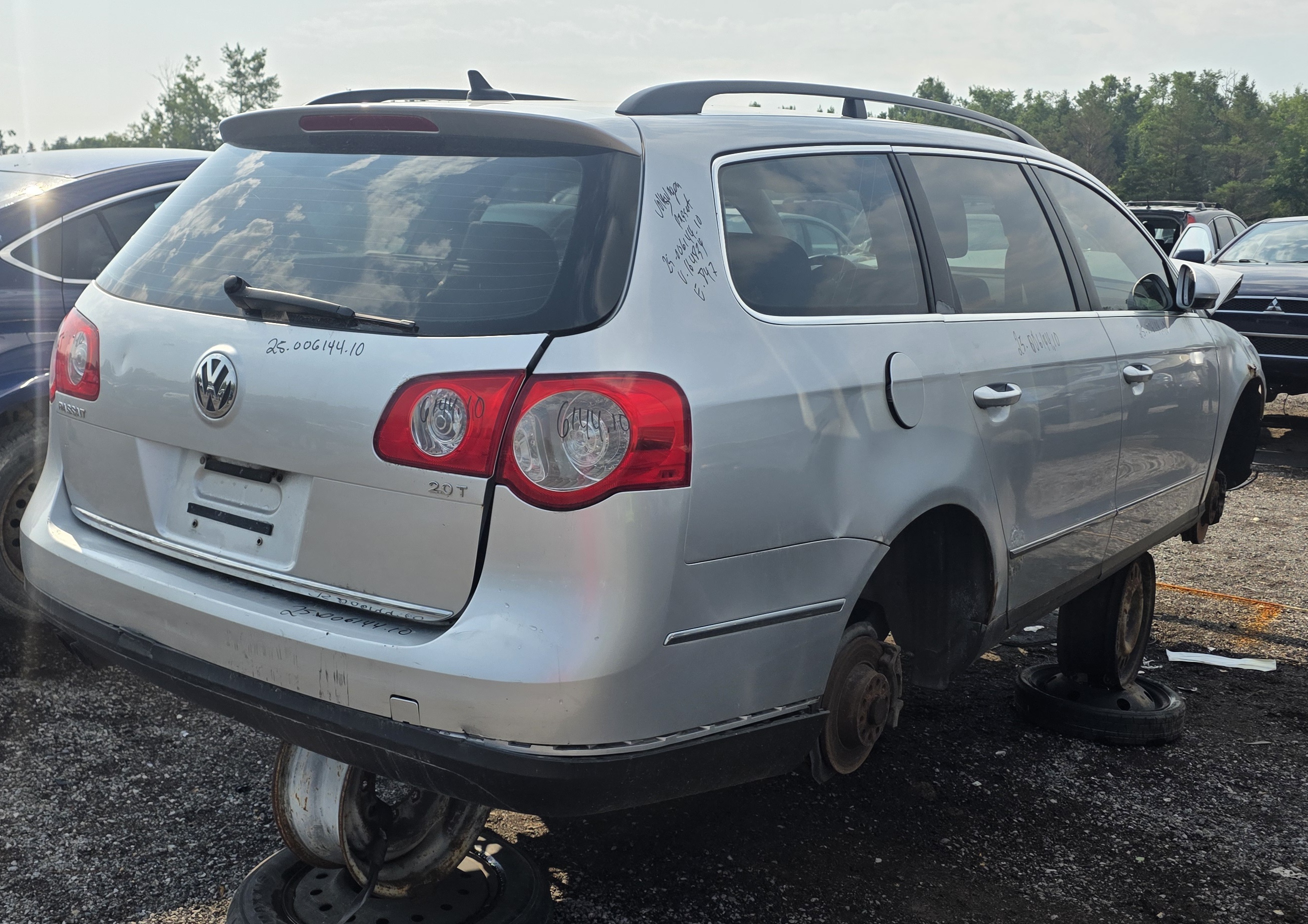 VOLKSWAGEN PASSAT 2010