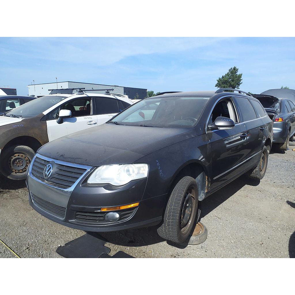 VOLKSWAGEN PASSAT 2010