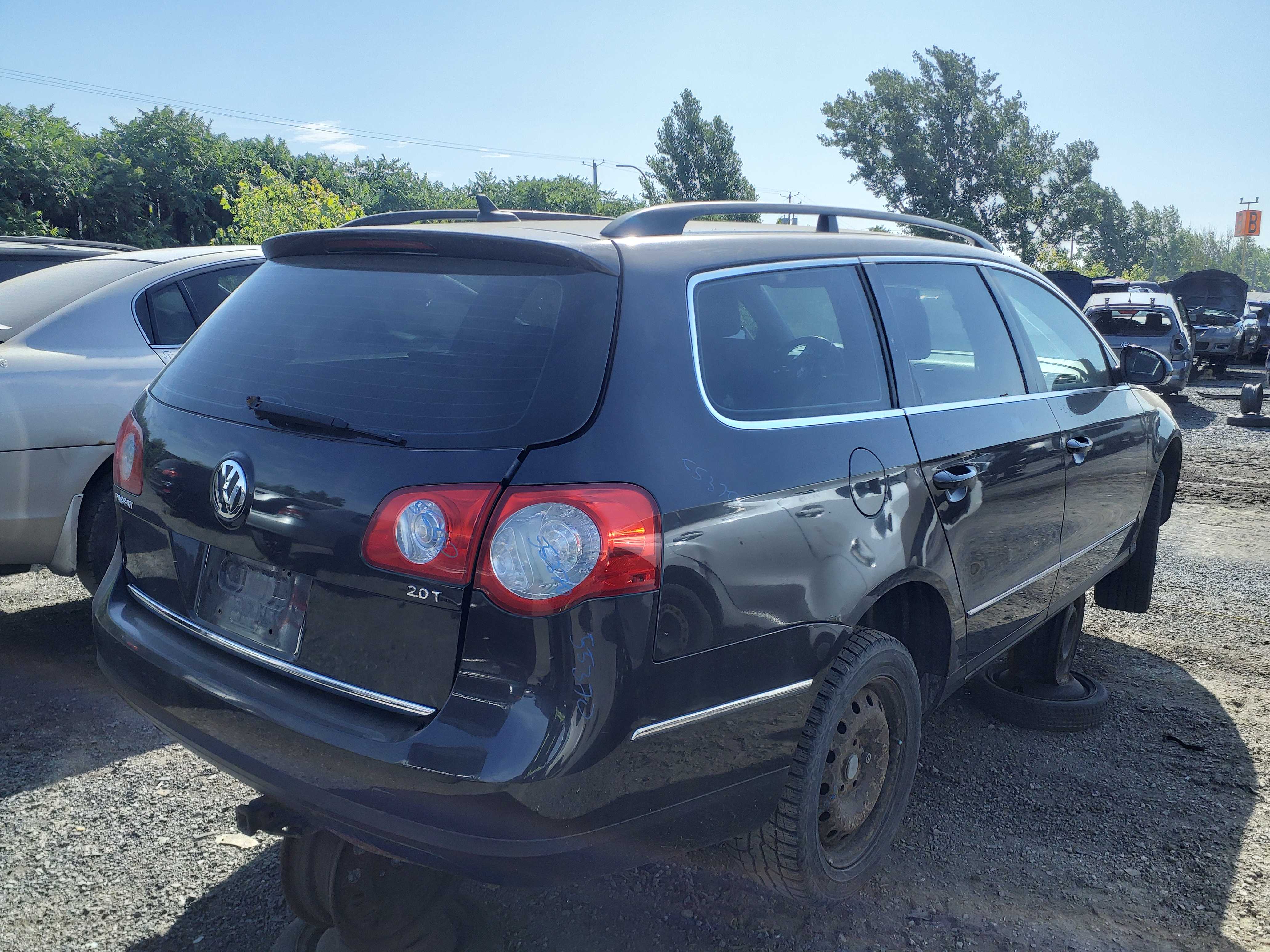 VOLKSWAGEN PASSAT 2010