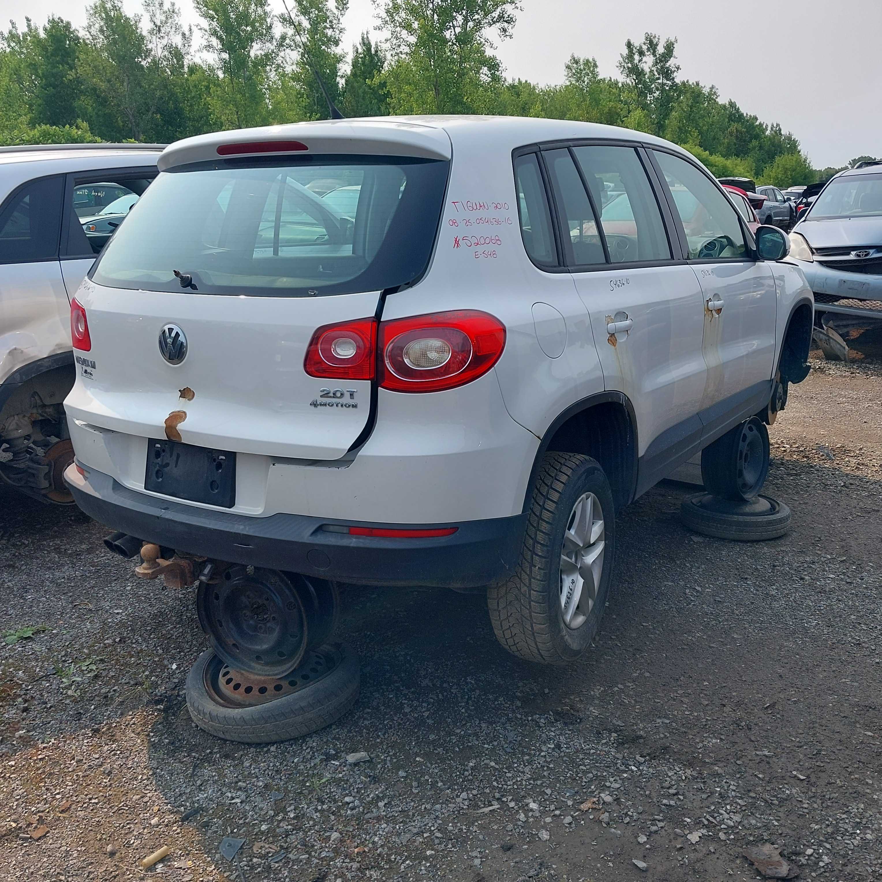 VOLKSWAGEN TIGUAN 2010