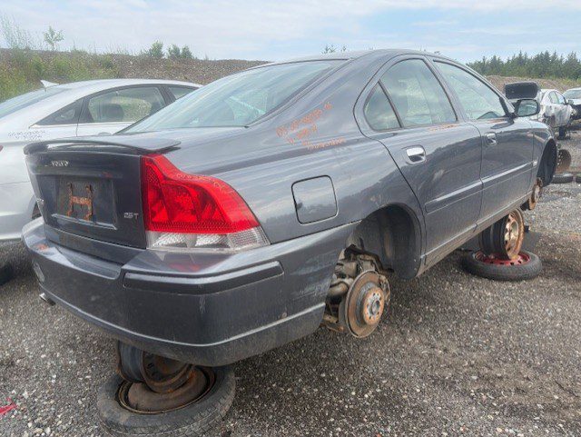 VOLVO S60 2006