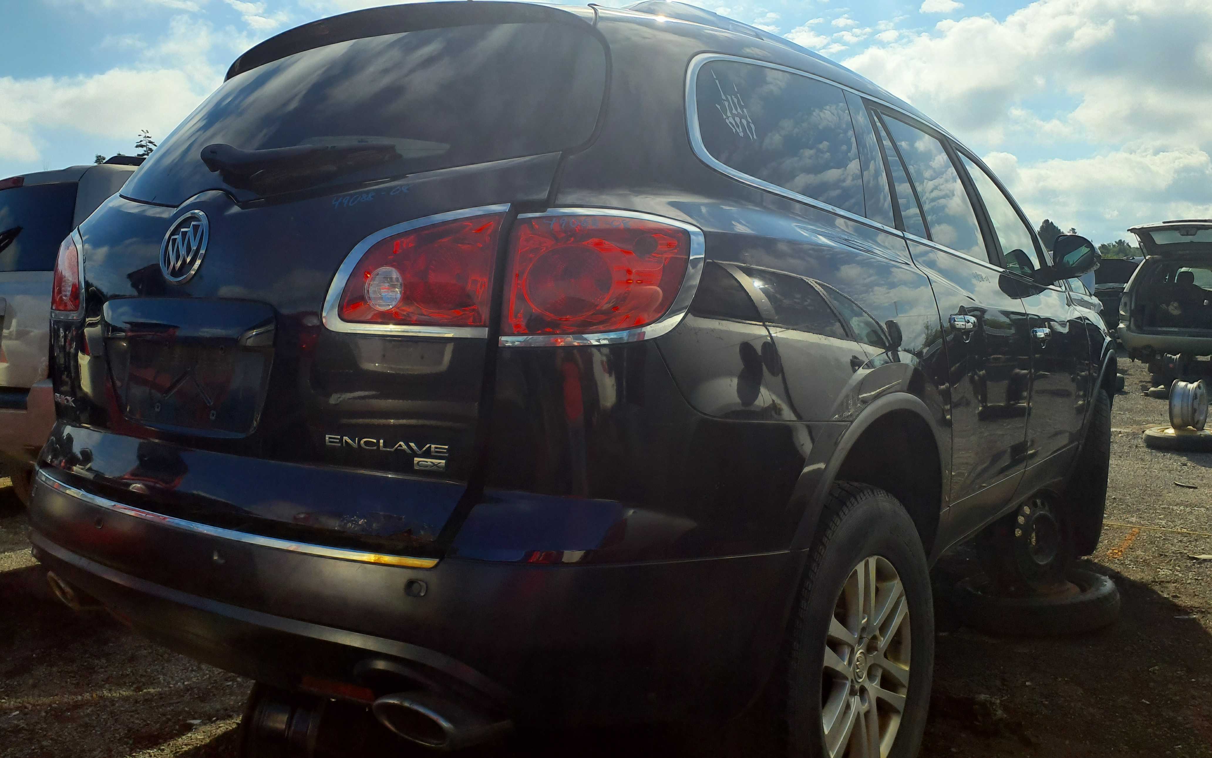 BUICK ENCLAVE 2008