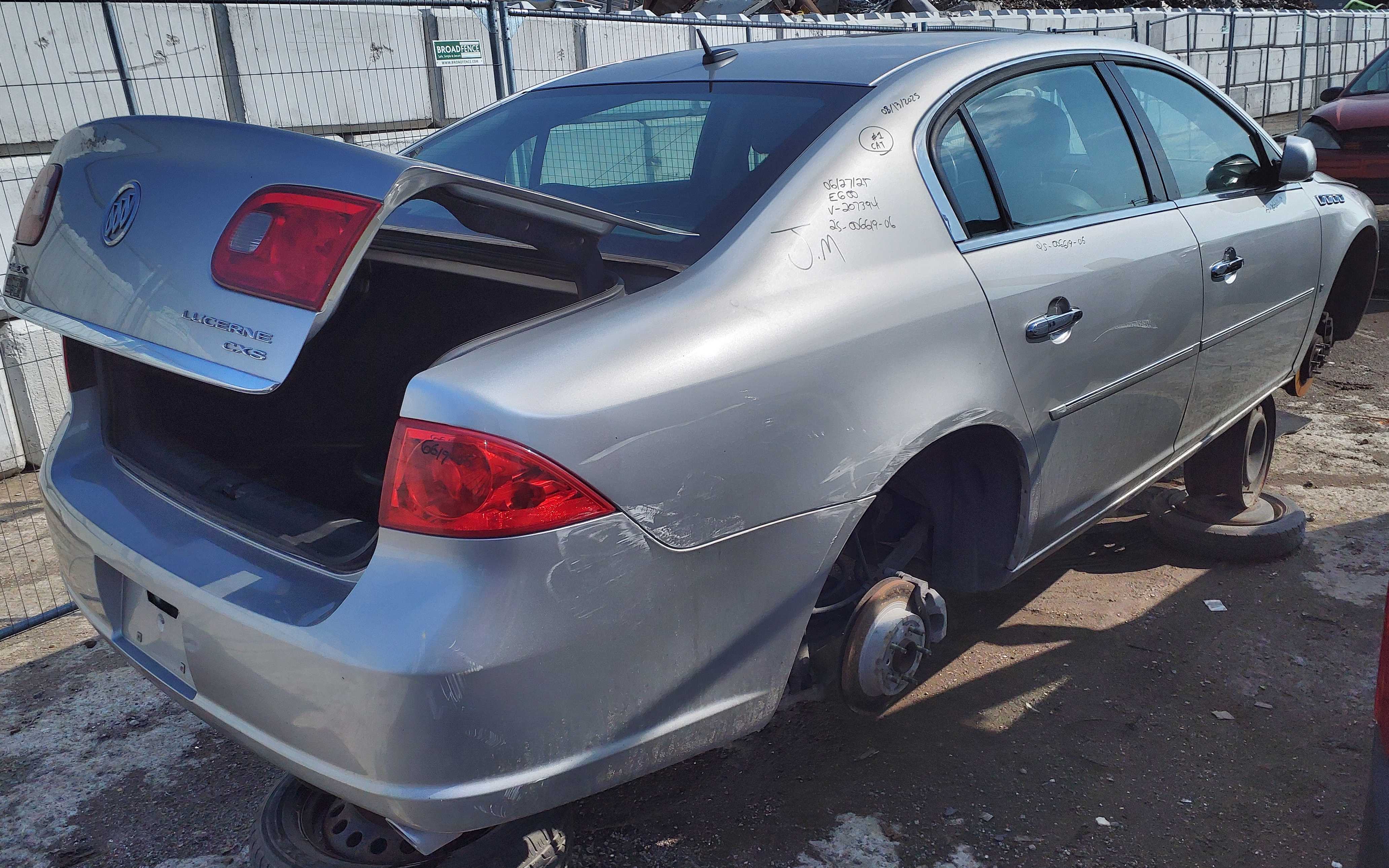 BUICK LUCERNE 2006