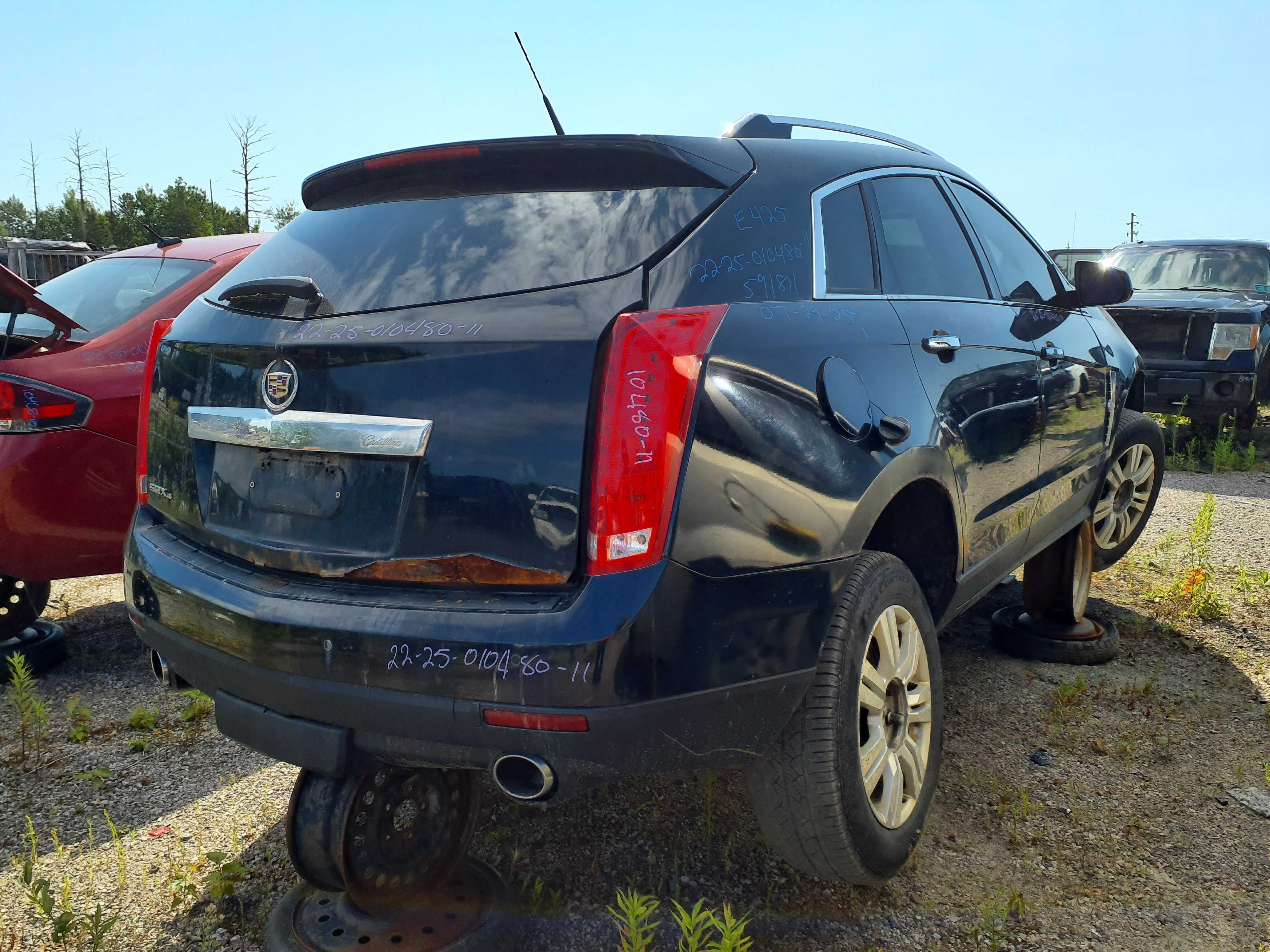 CADILLAC SRX 2011