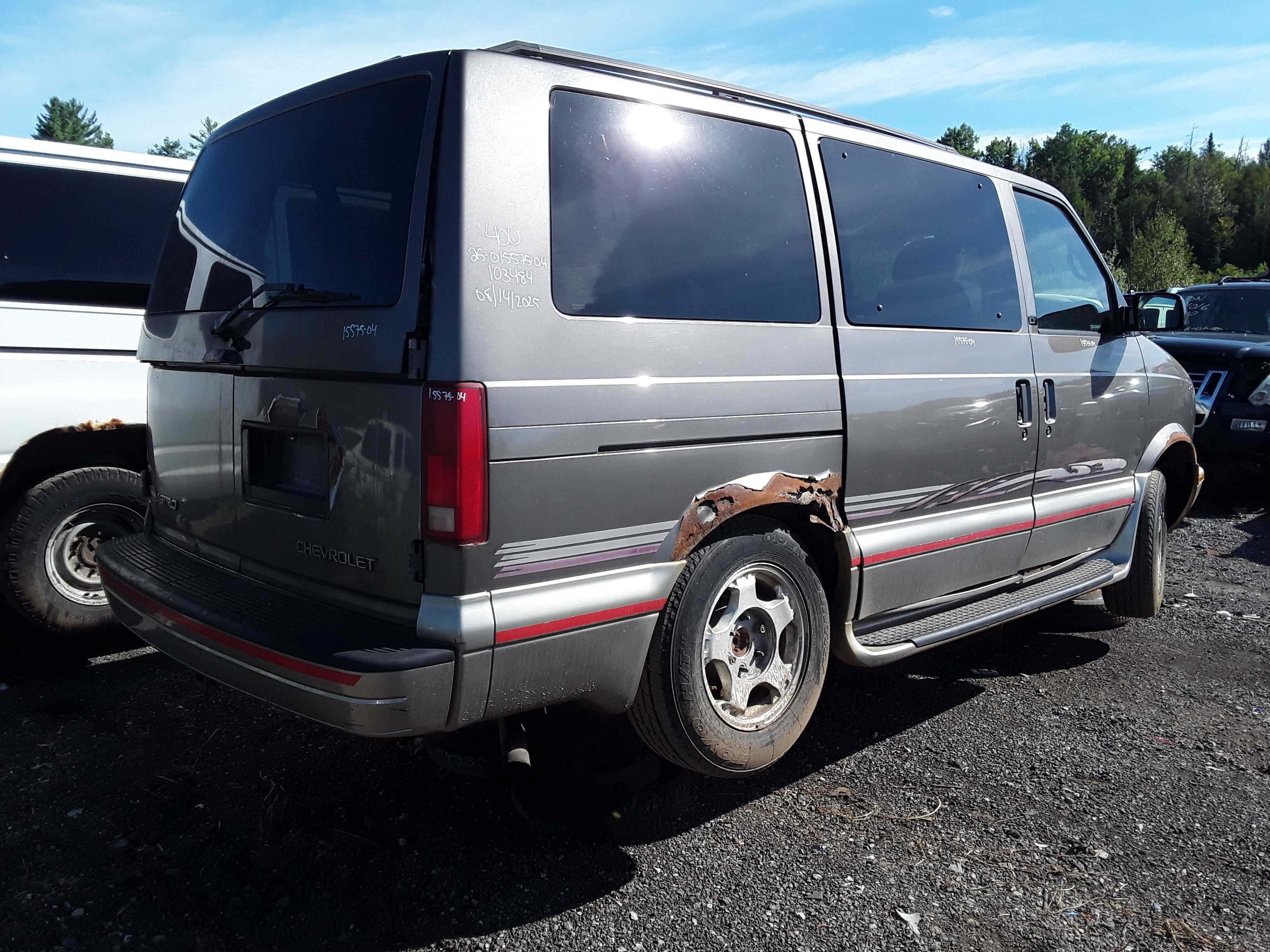 CHEVROLET ASTRO 2004