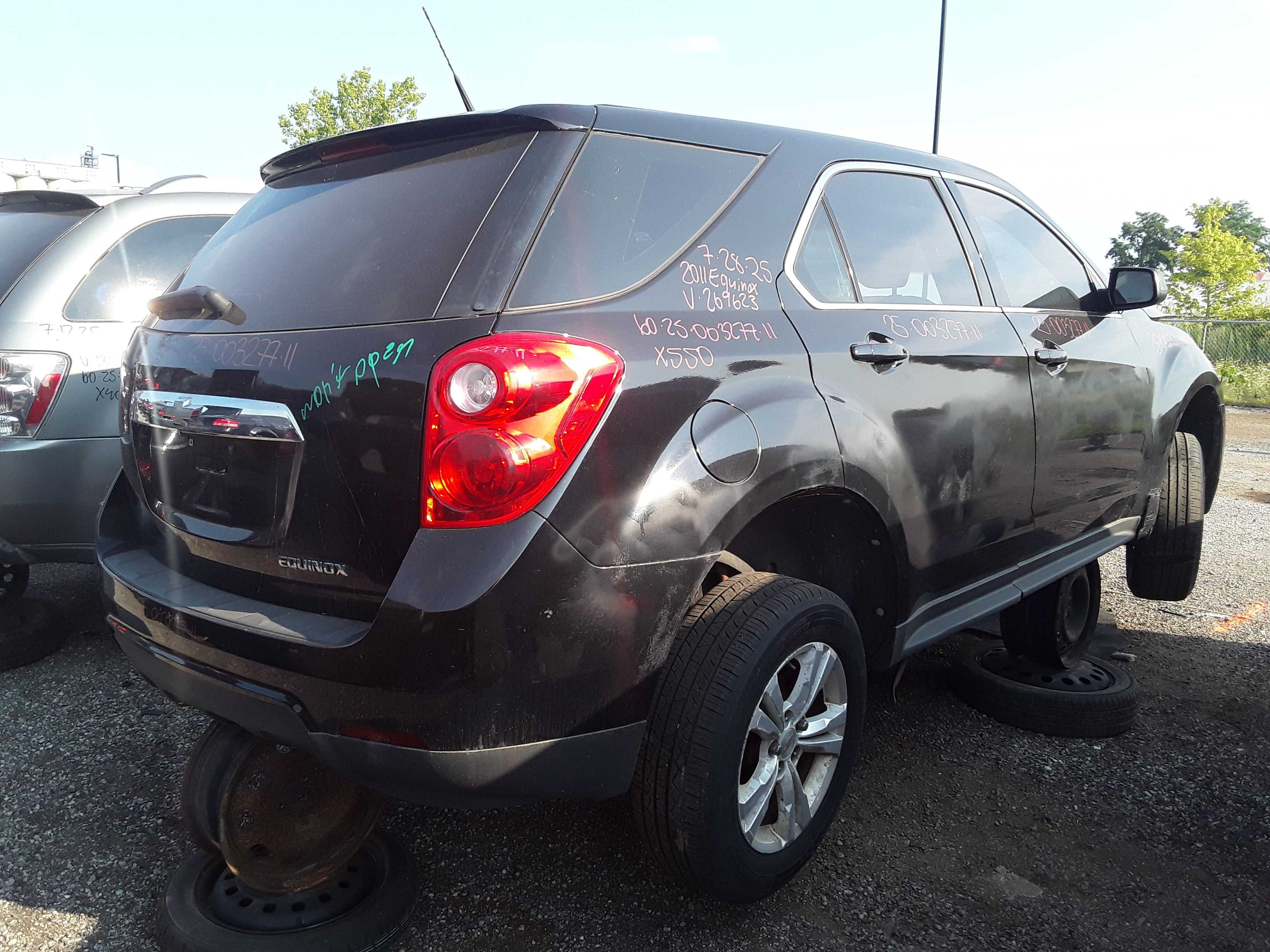 CHEVROLET EQUINOX 2011