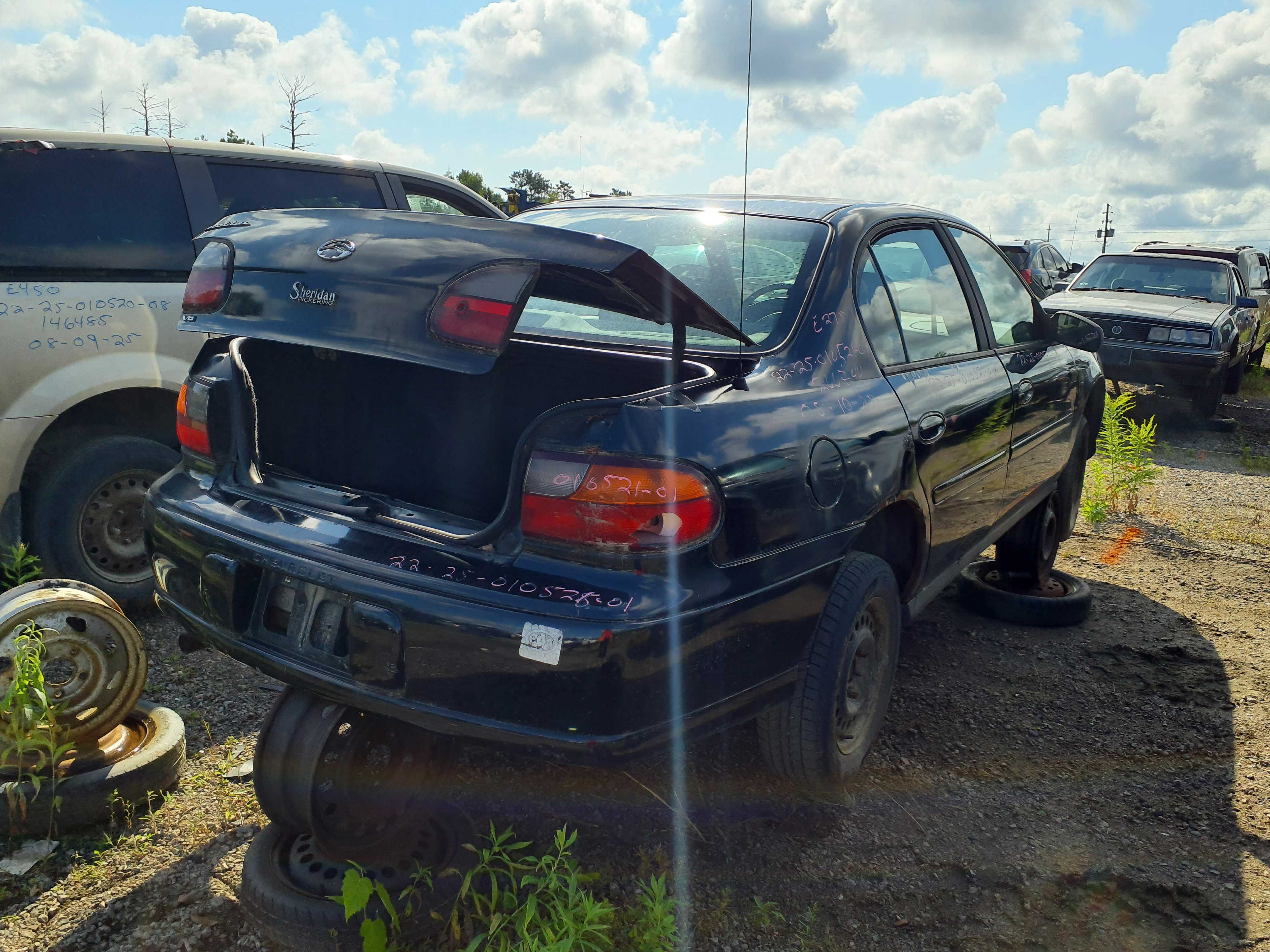 CHEVROLET MALIBU 2001