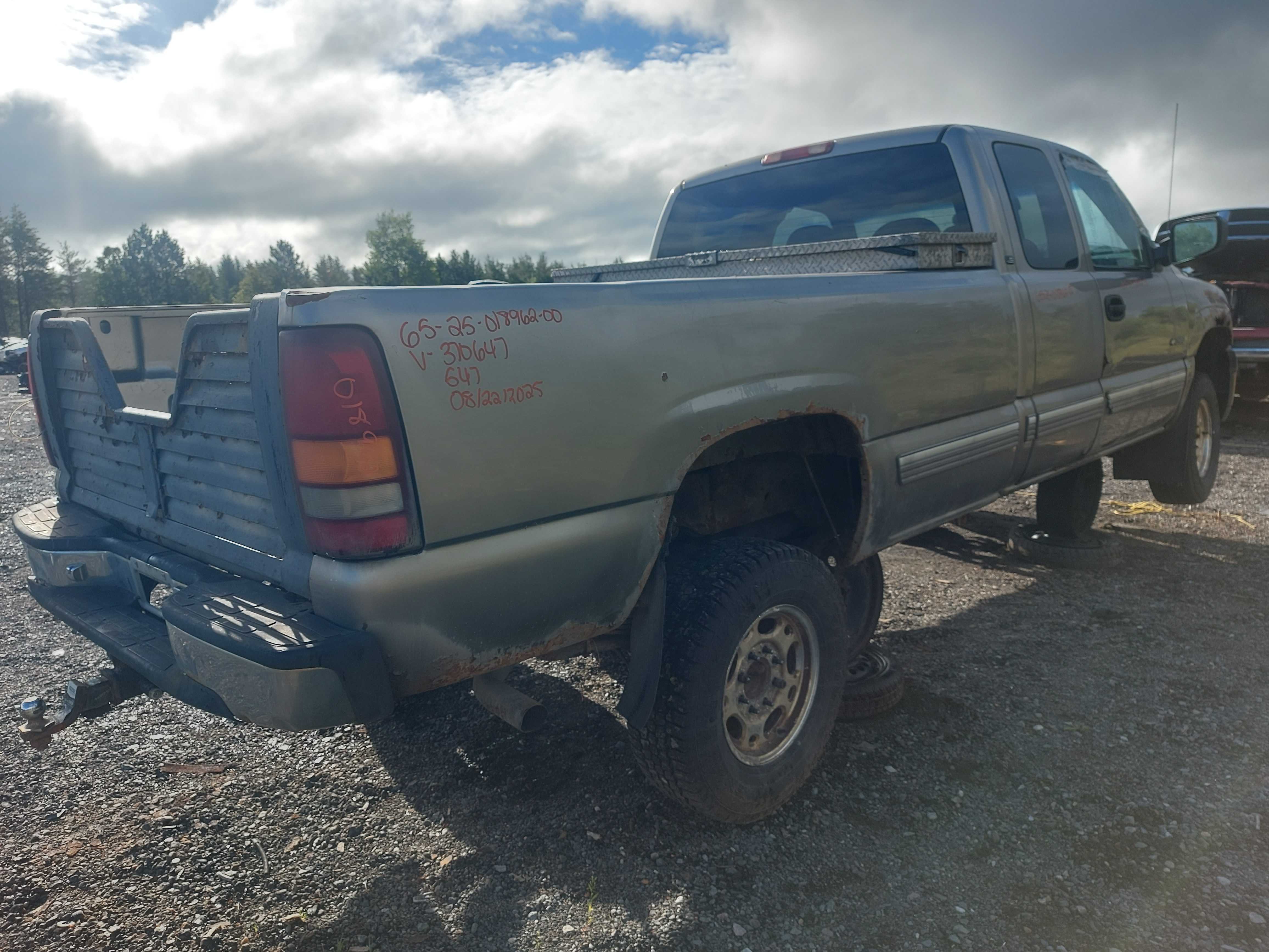 CHEVROLET SILVERADO 2500 2000