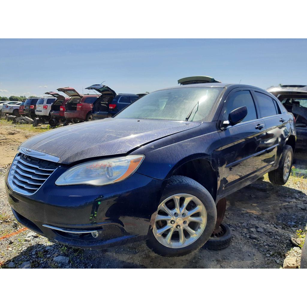 CHRYSLER 200 2011