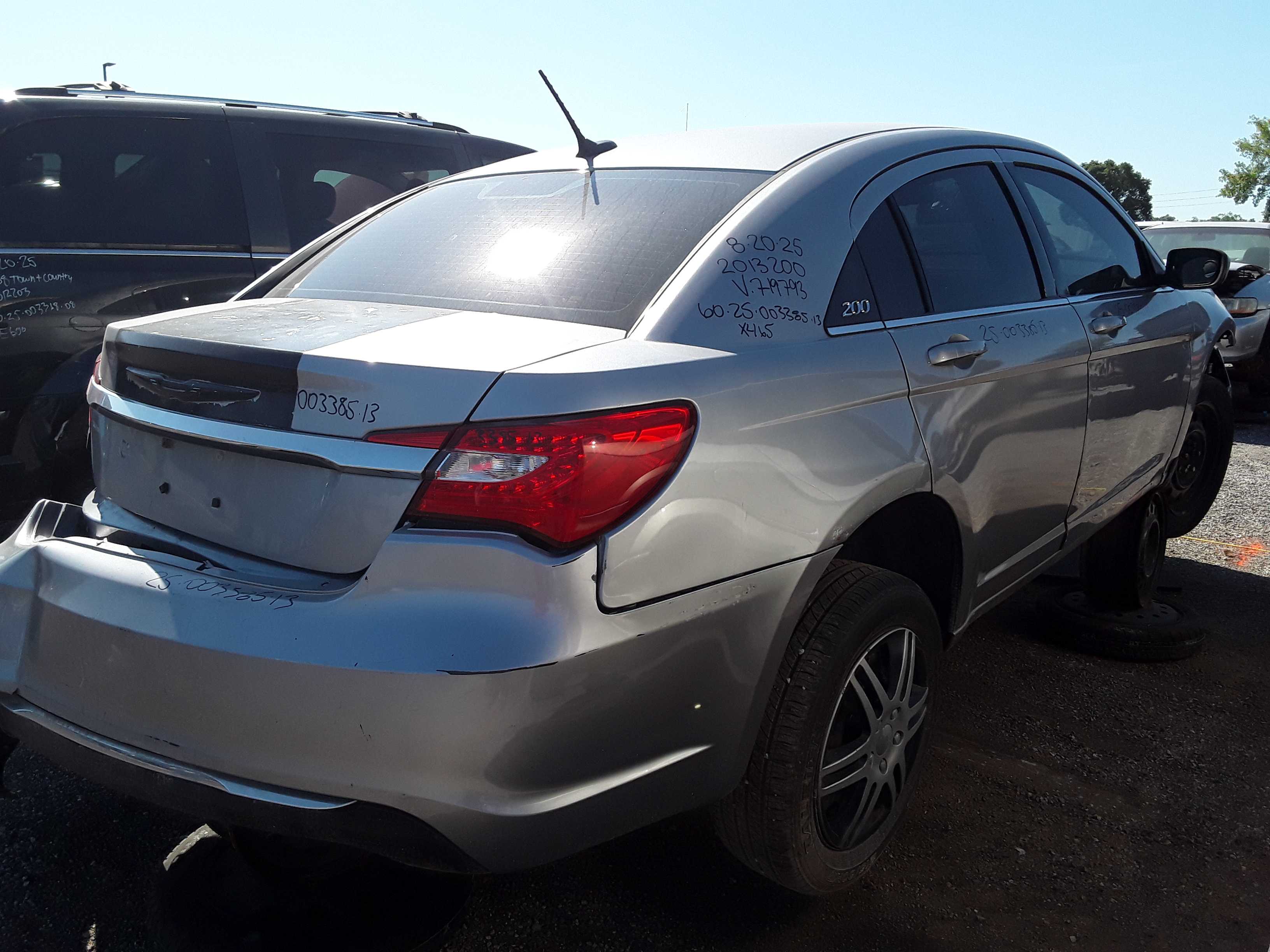 CHRYSLER 200 2013