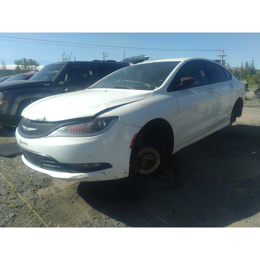 CHRYSLER 200 2015