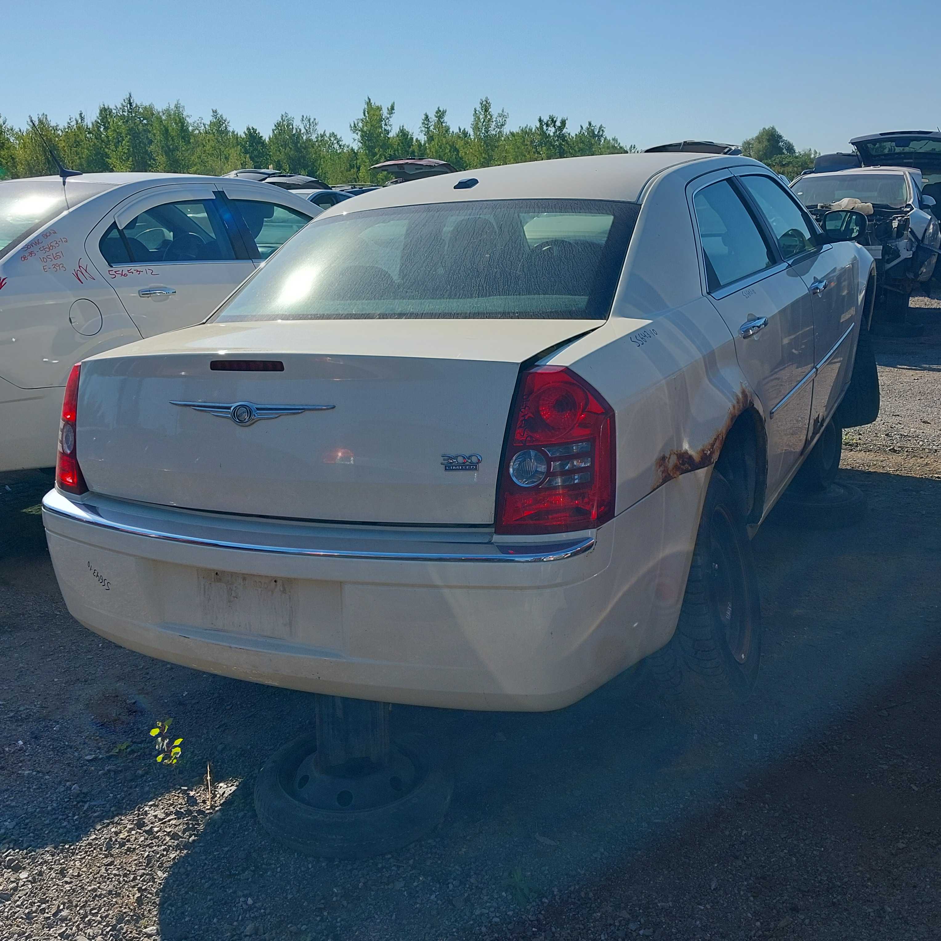 CHRYSLER 300 2010