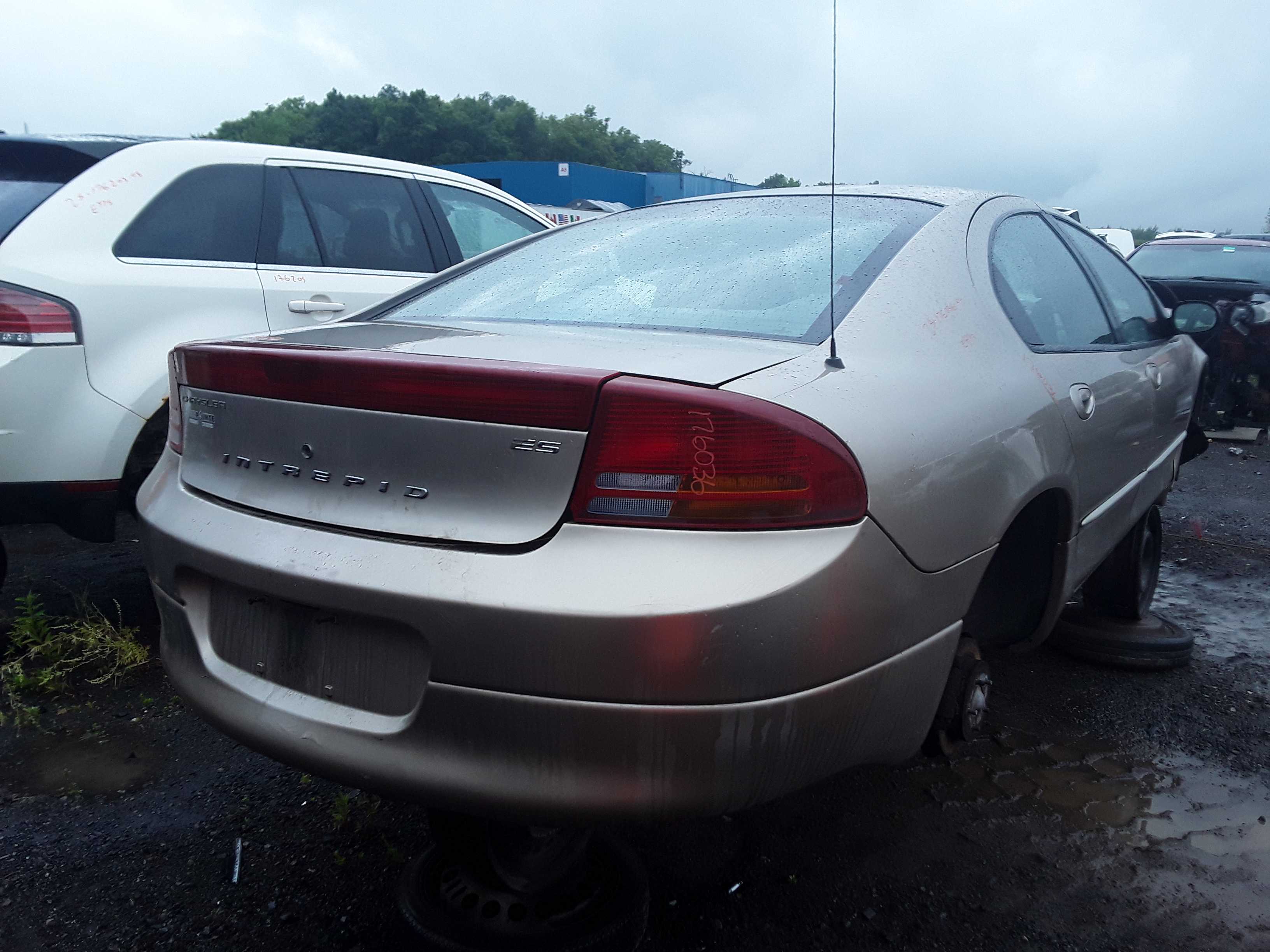 CHRYSLER INTREPID 2004