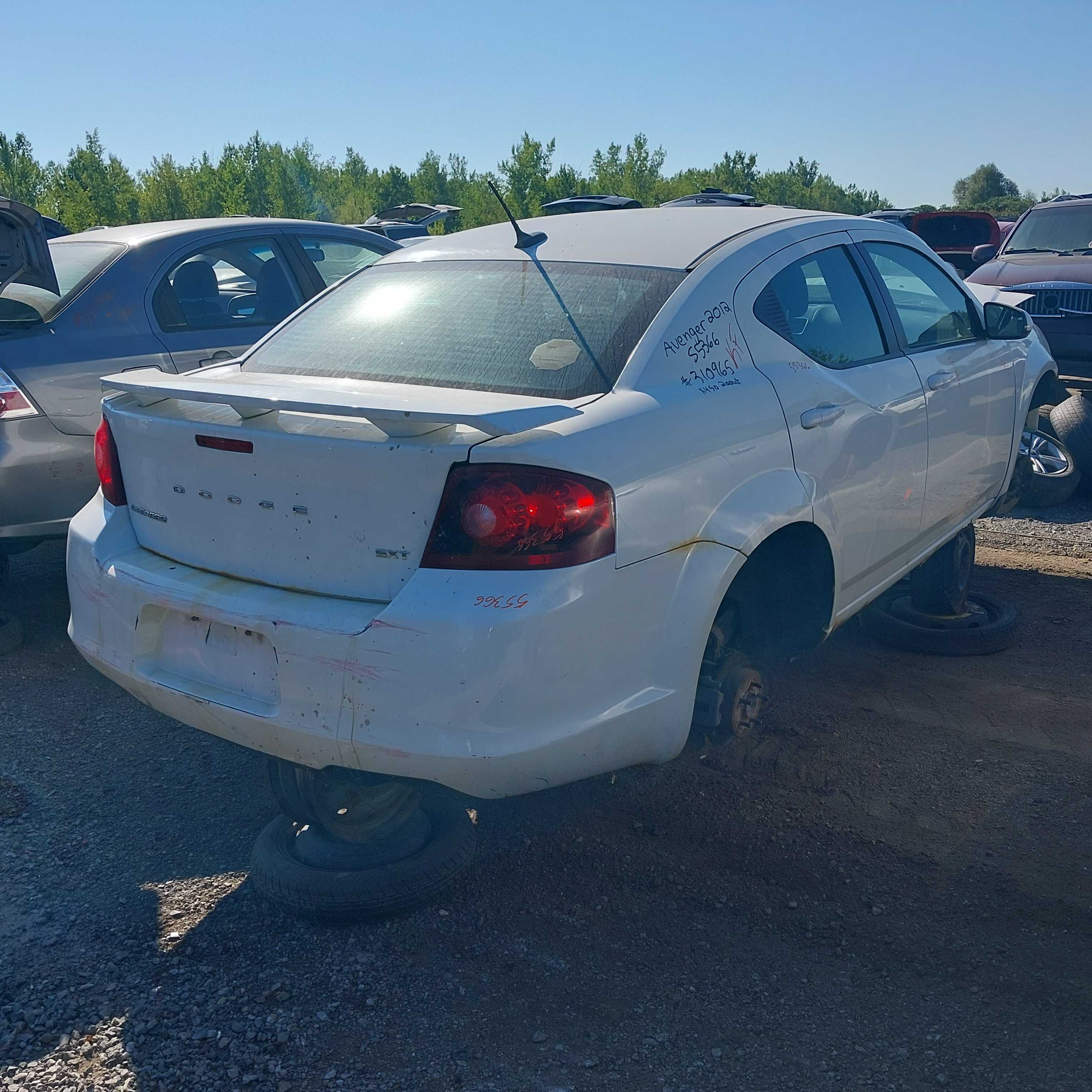DODGE AVENGER 2012