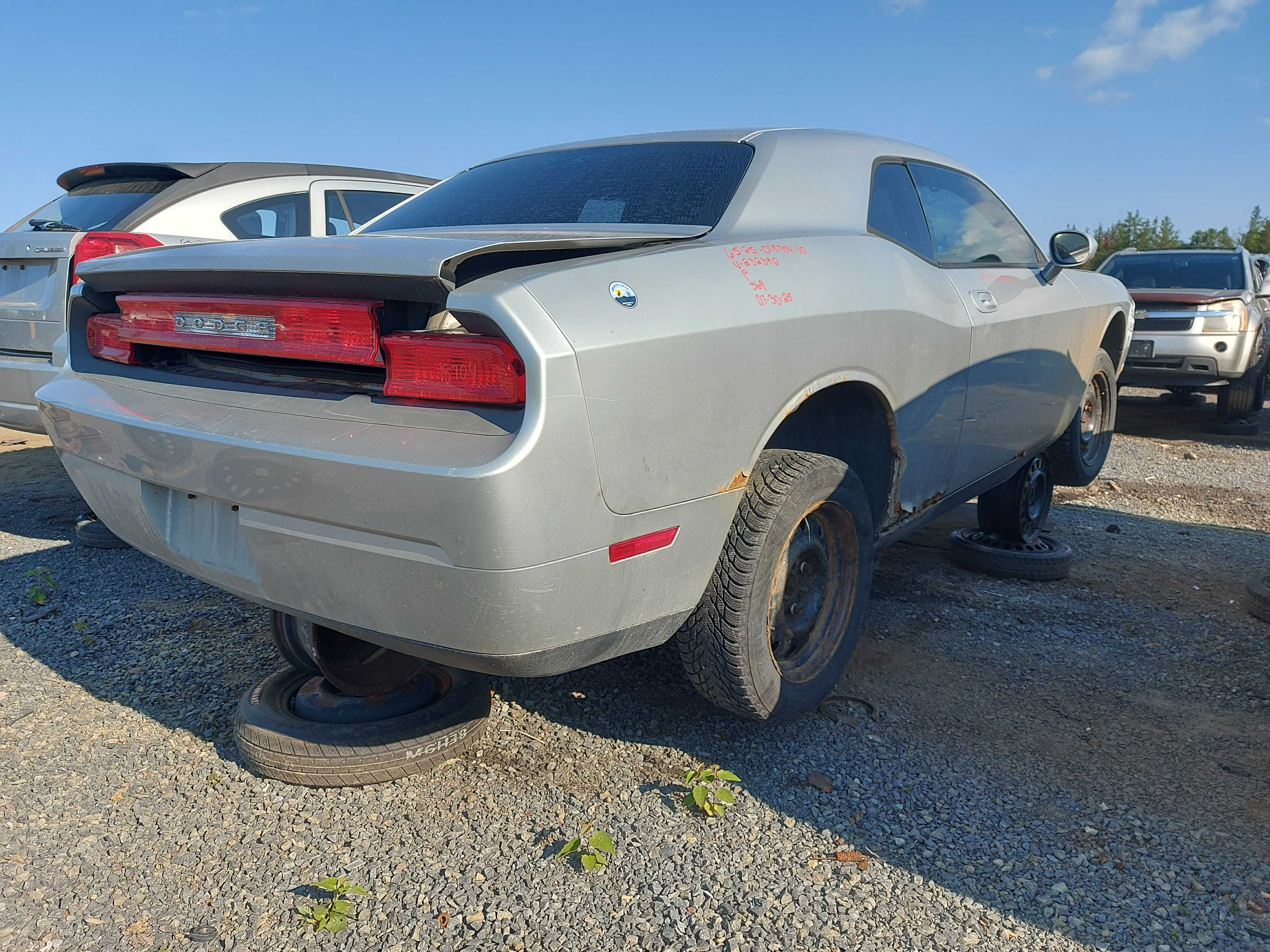 DODGE CHALLENGER 2010