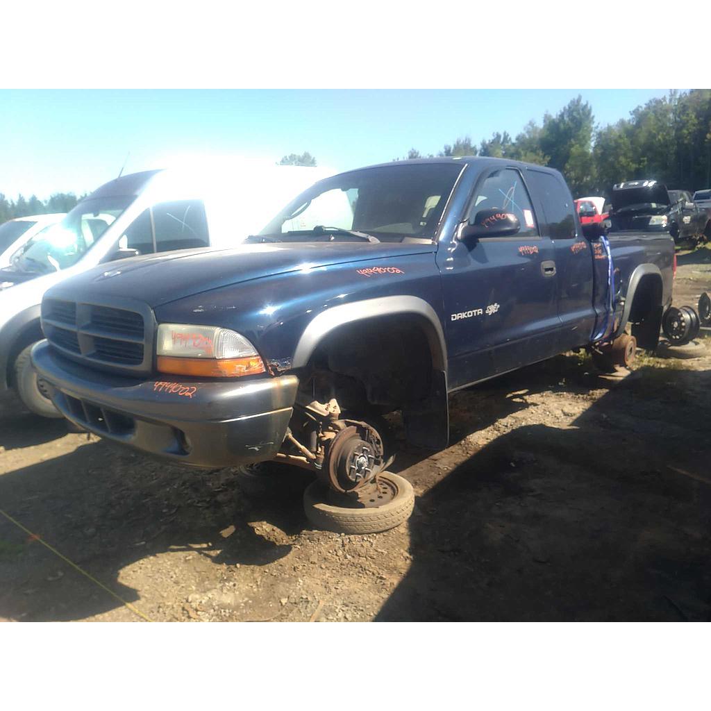 DODGE DAKOTA 2002