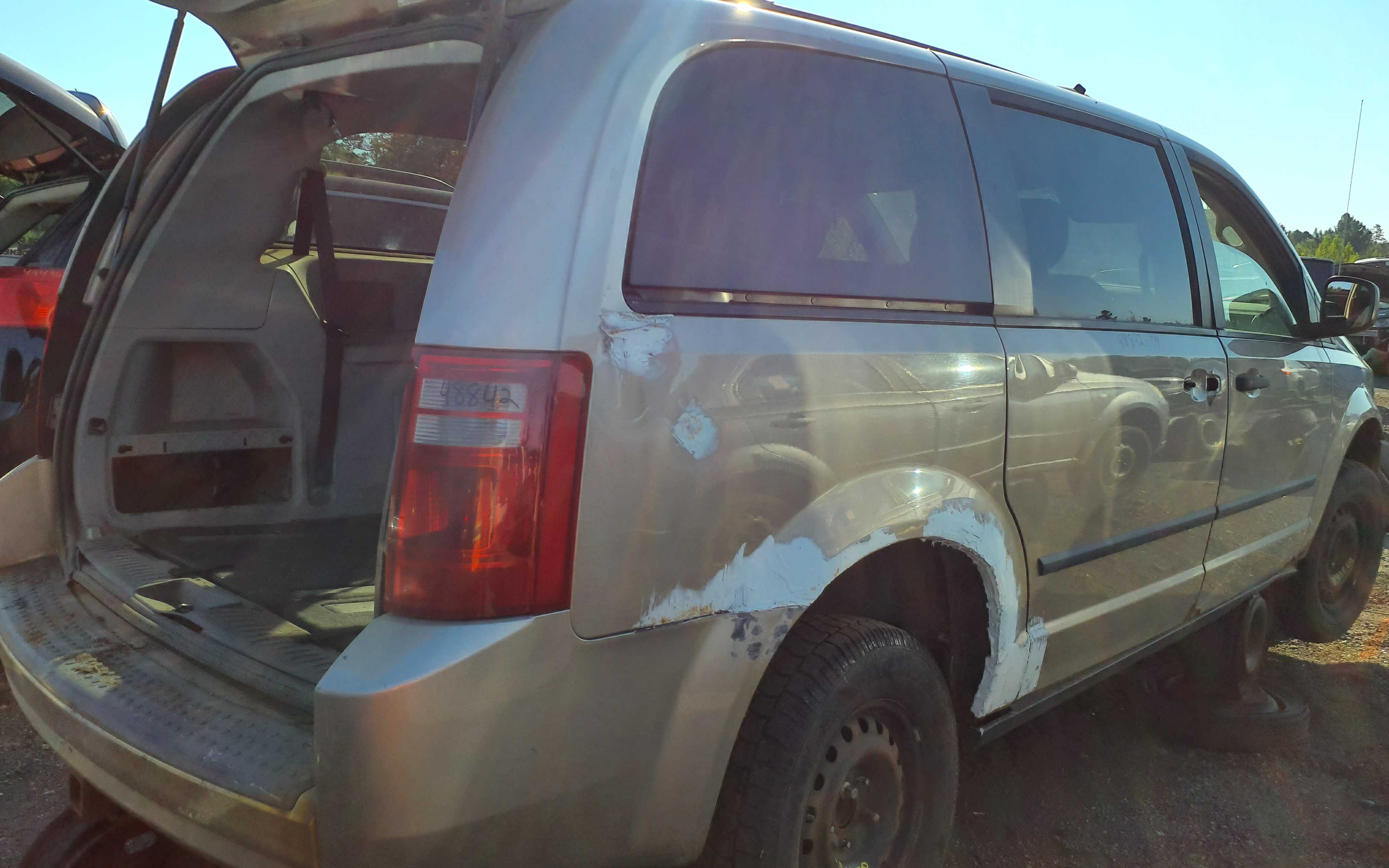 DODGE GRAND CARAVAN 2009