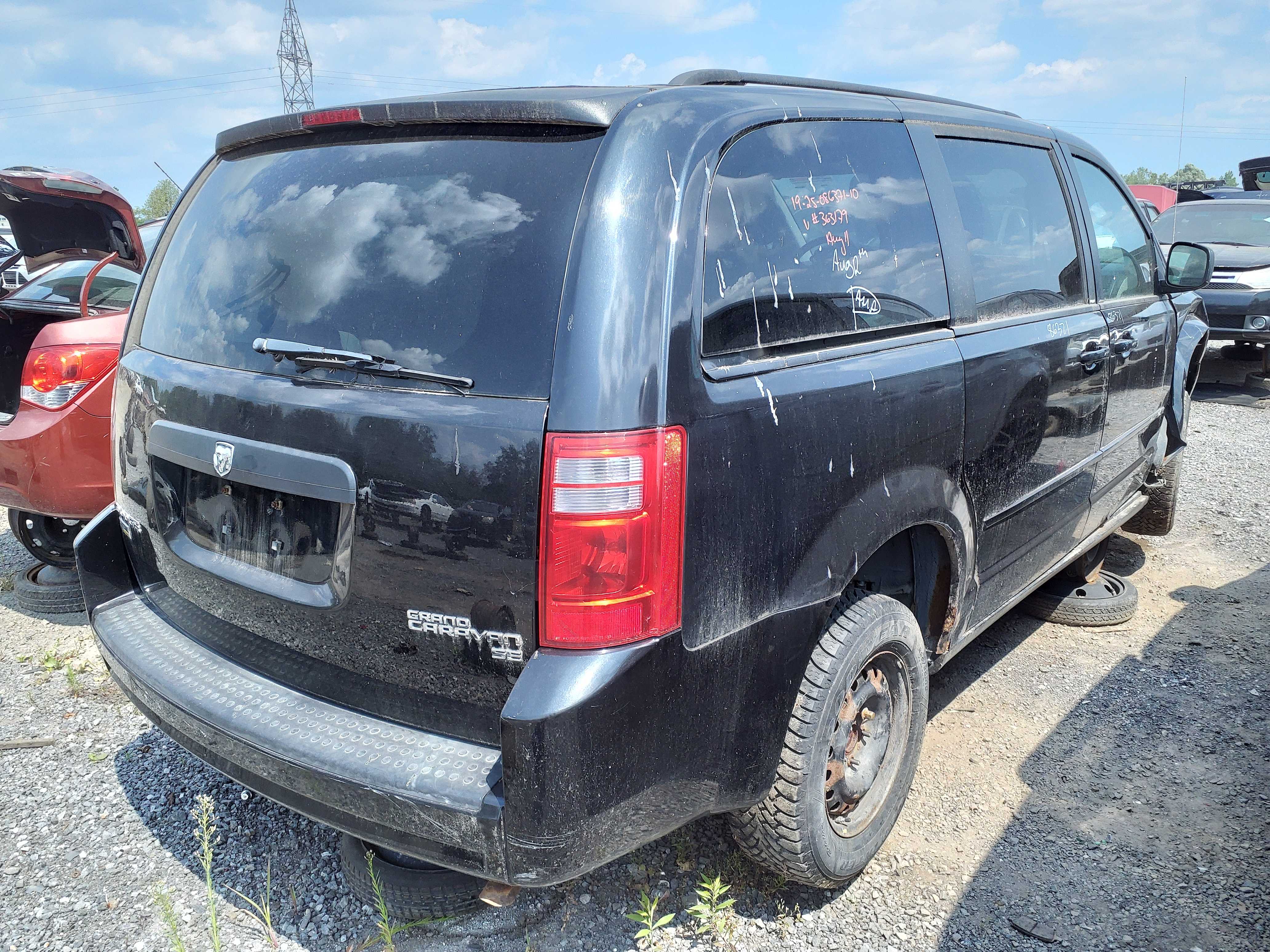 DODGE GRAND CARAVAN 2010