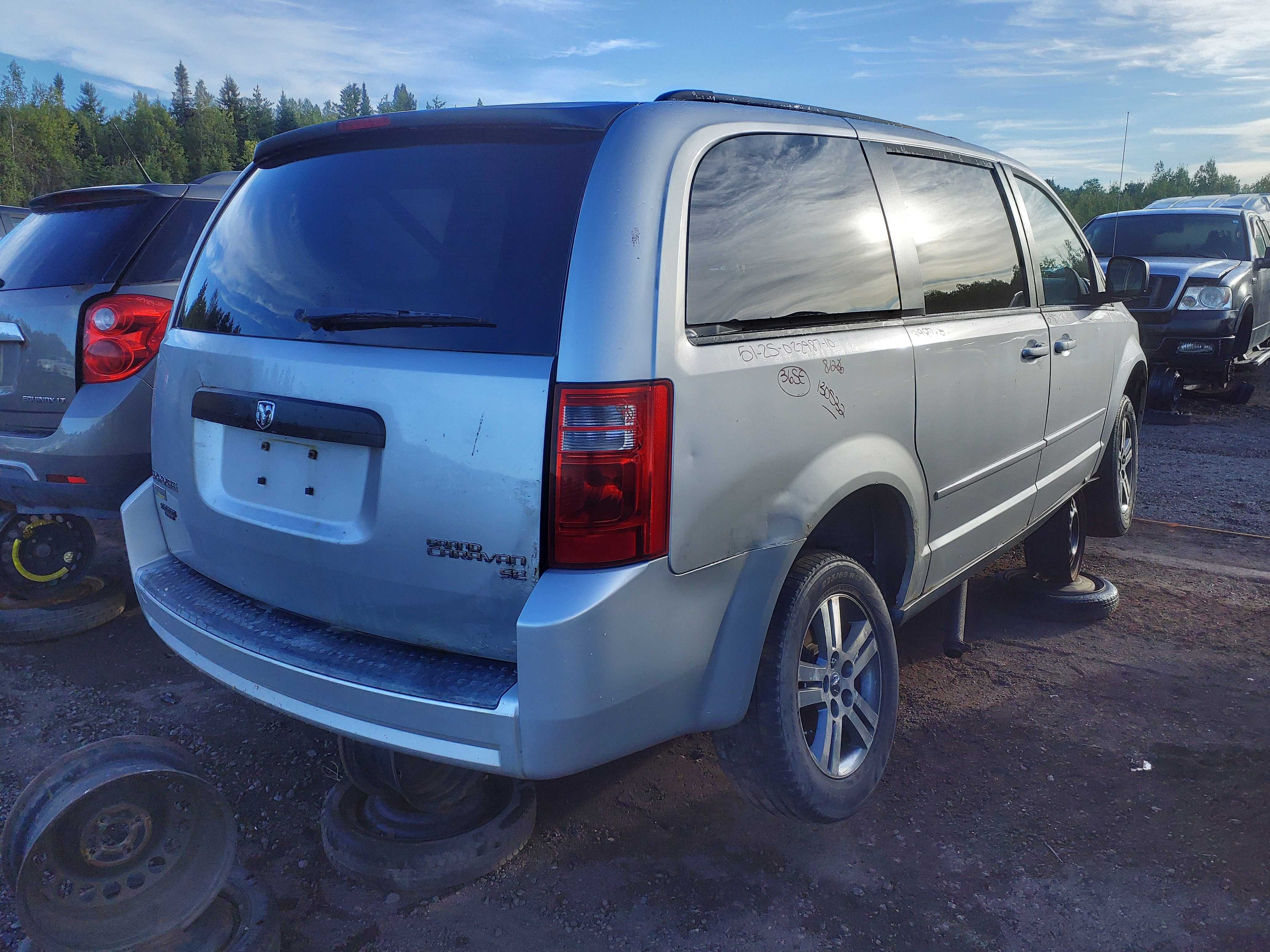 DODGE GRAND CARAVAN 2010