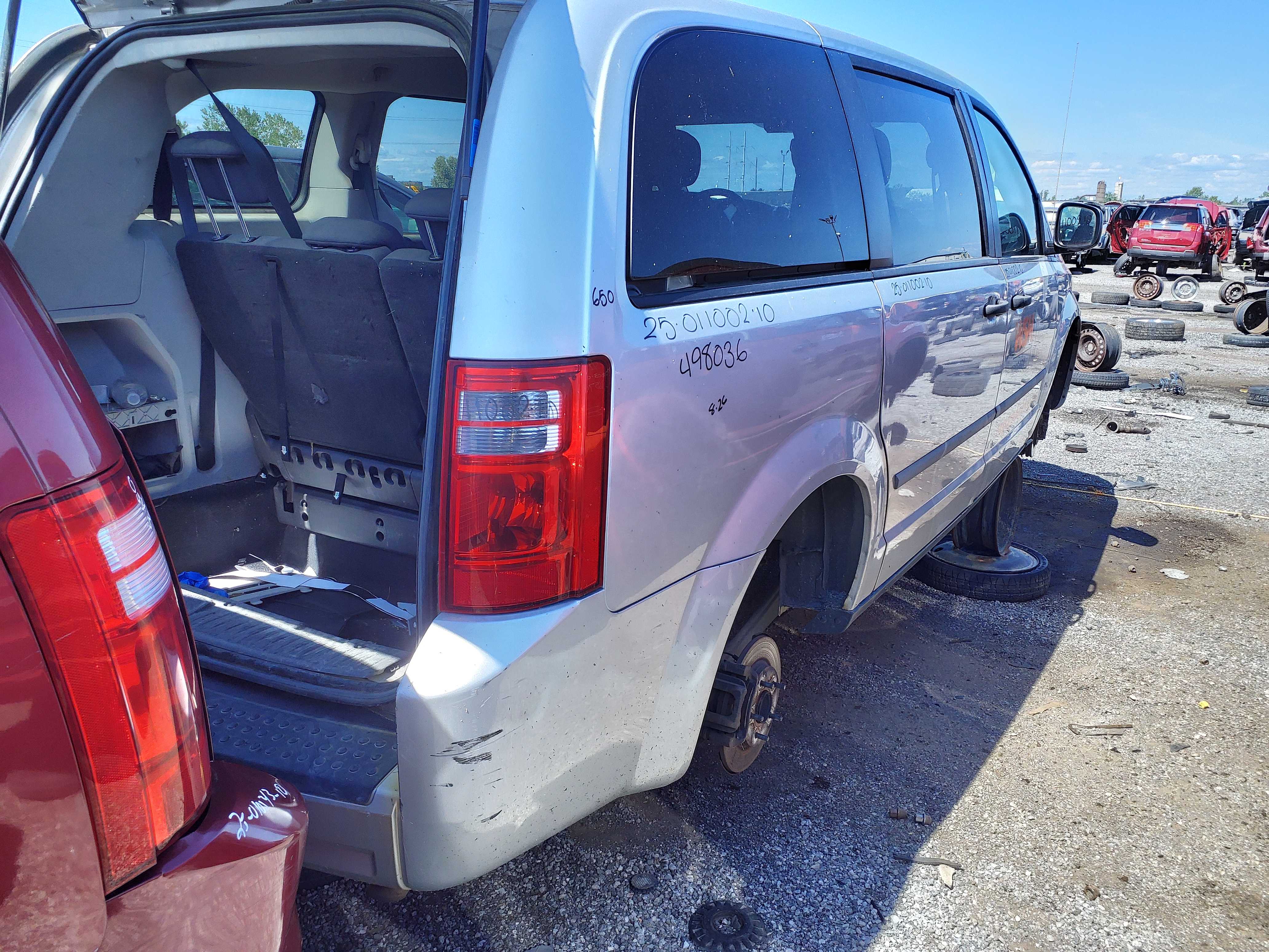 DODGE GRAND CARAVAN 2010