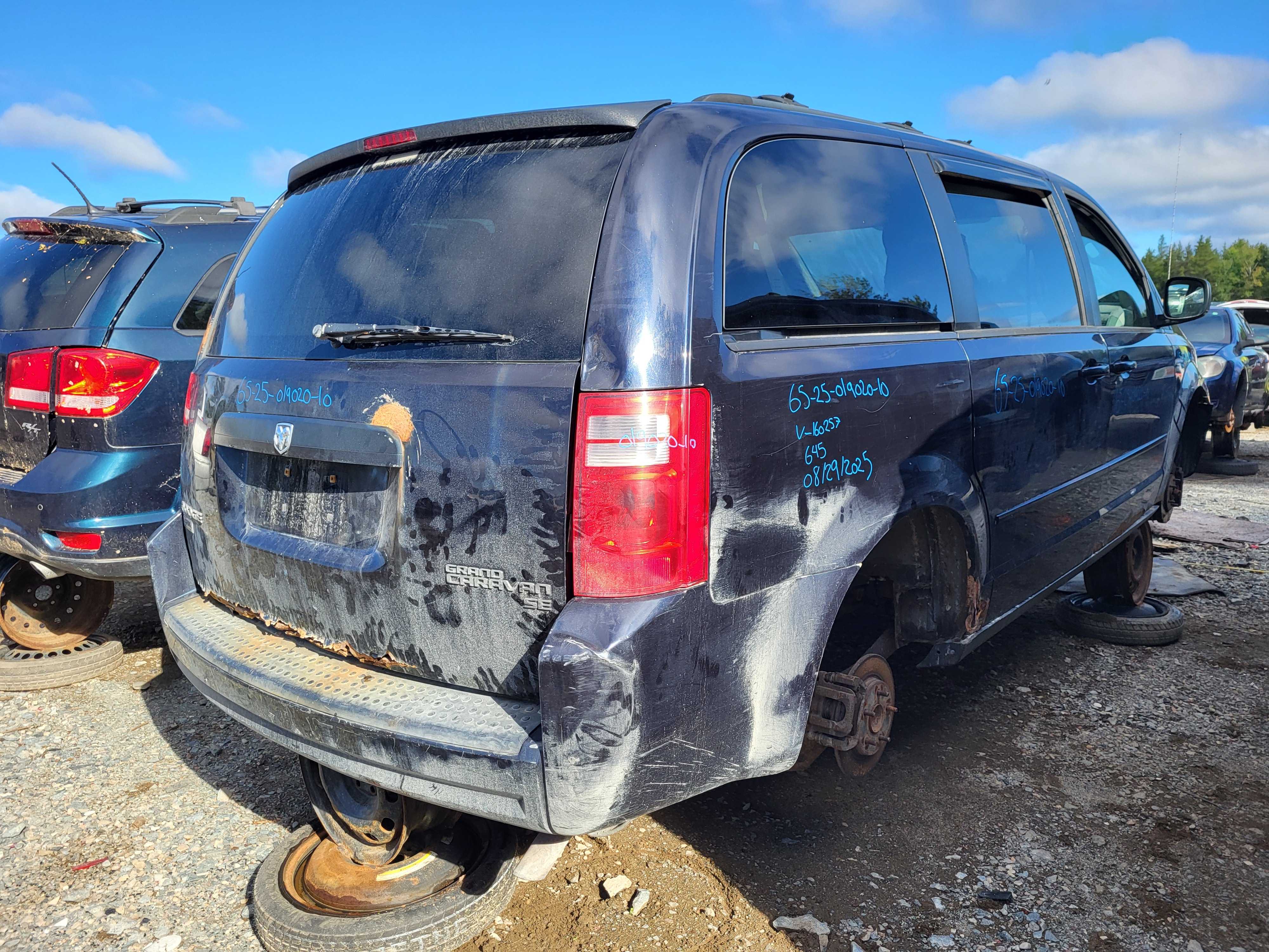 DODGE GRAND CARAVAN 2010