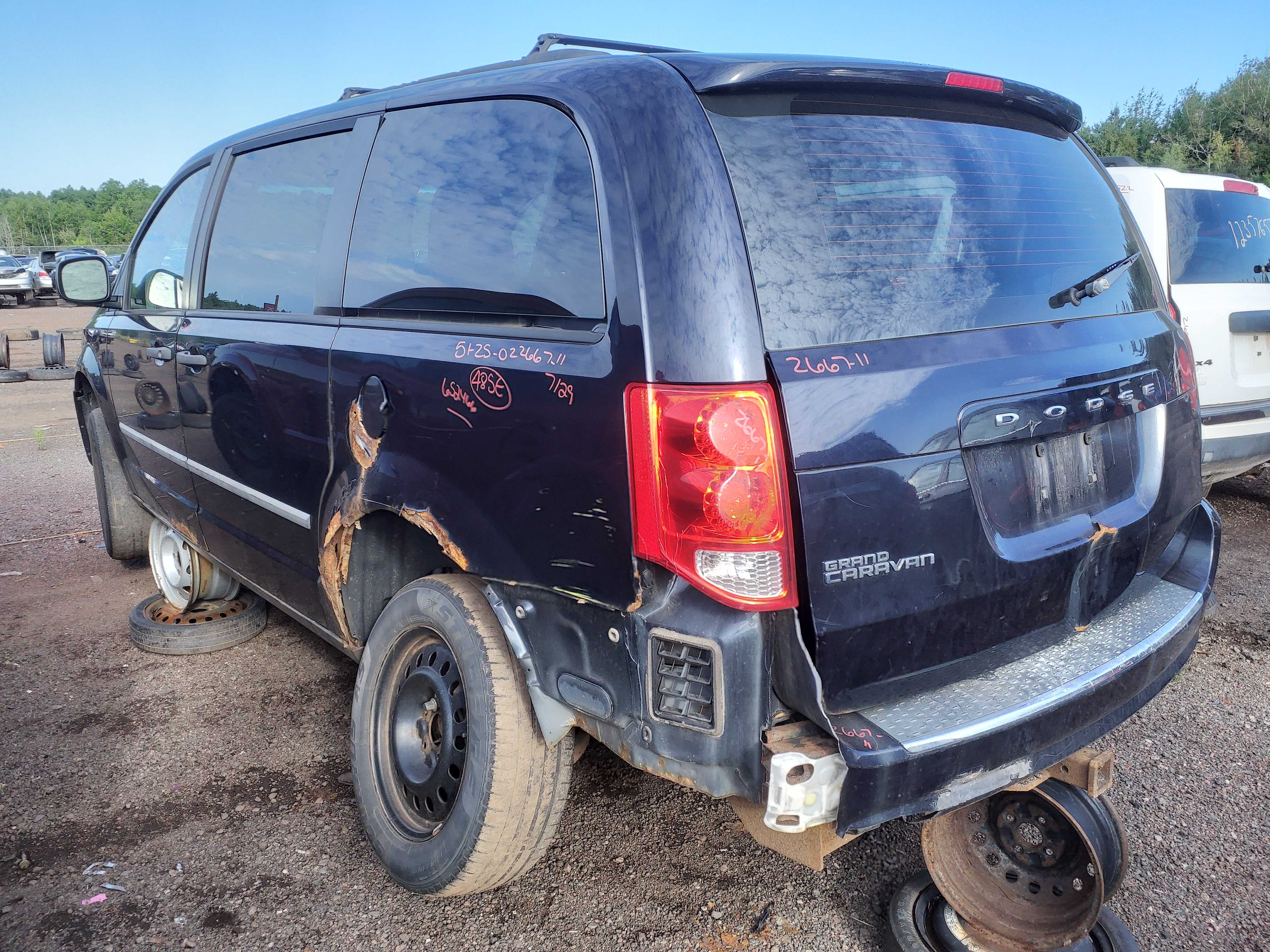 DODGE GRAND CARAVAN 2011