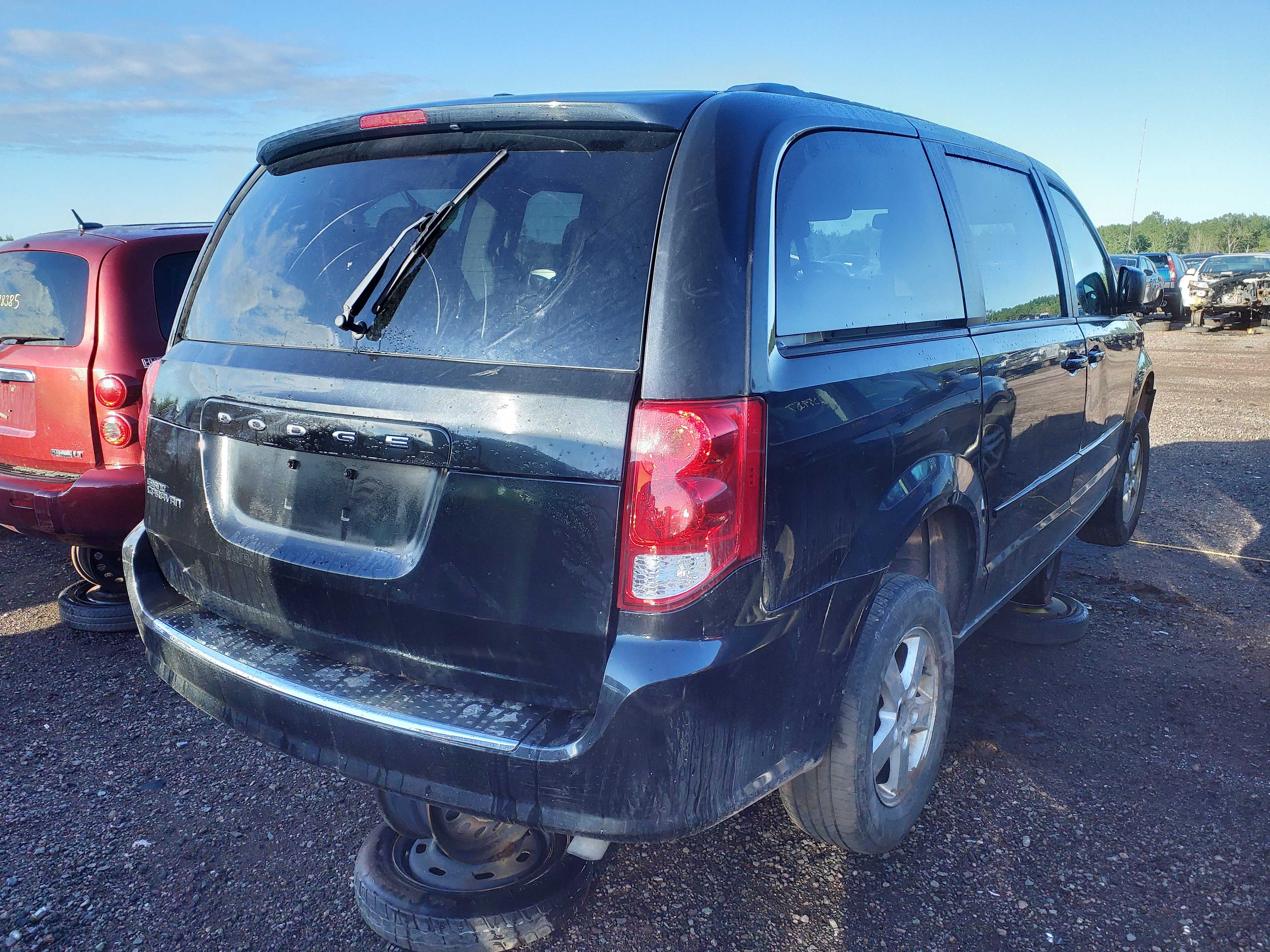DODGE GRAND CARAVAN 2012