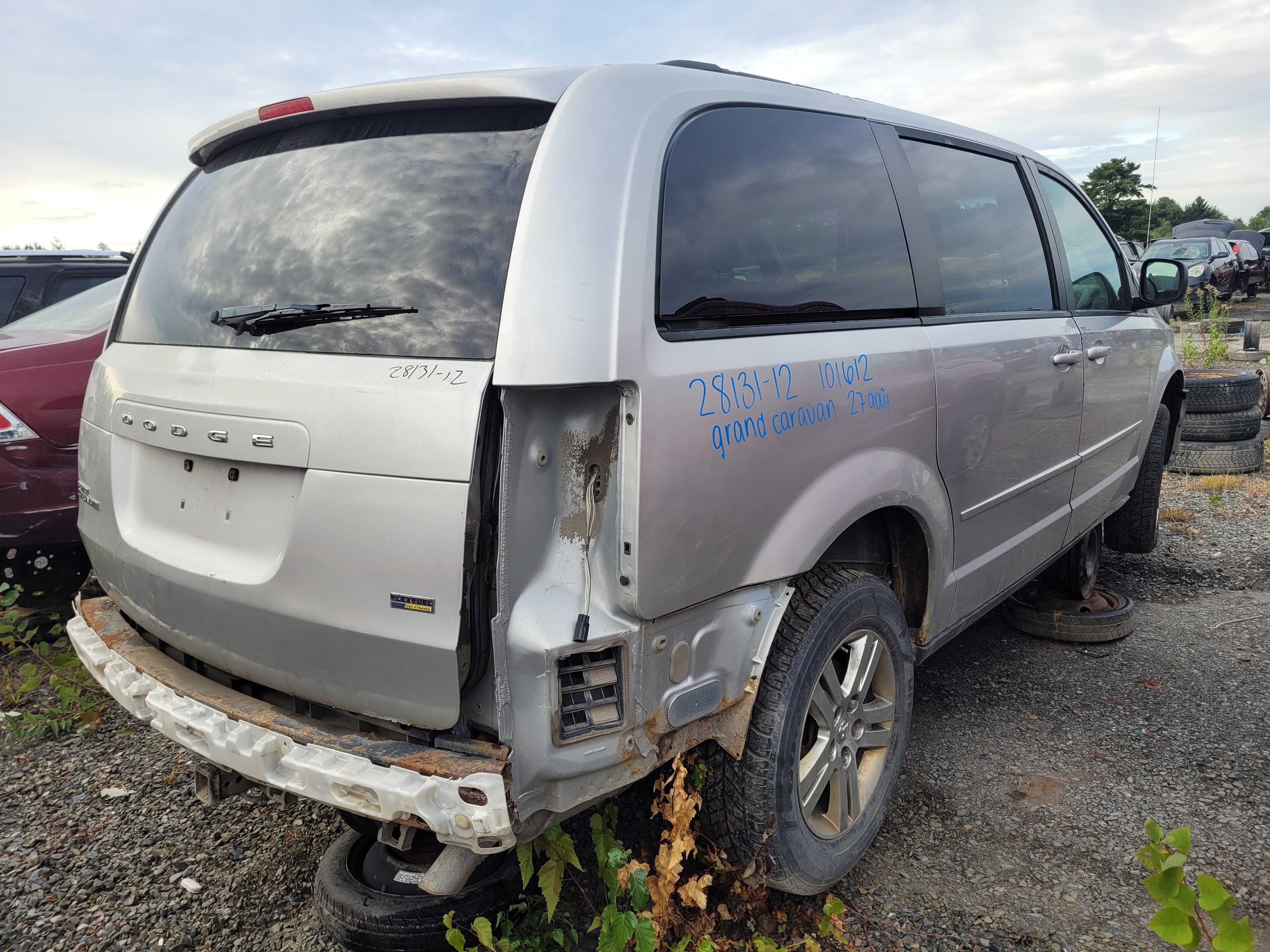 DODGE GRAND CARAVAN 2012