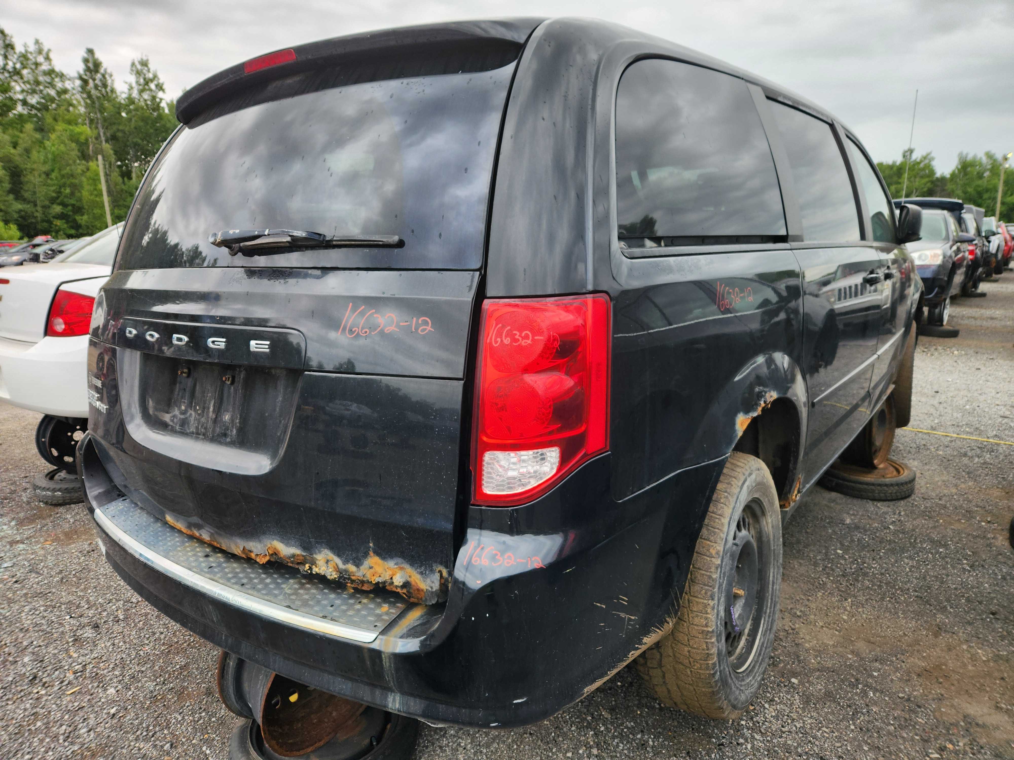 DODGE GRAND CARAVAN 2012