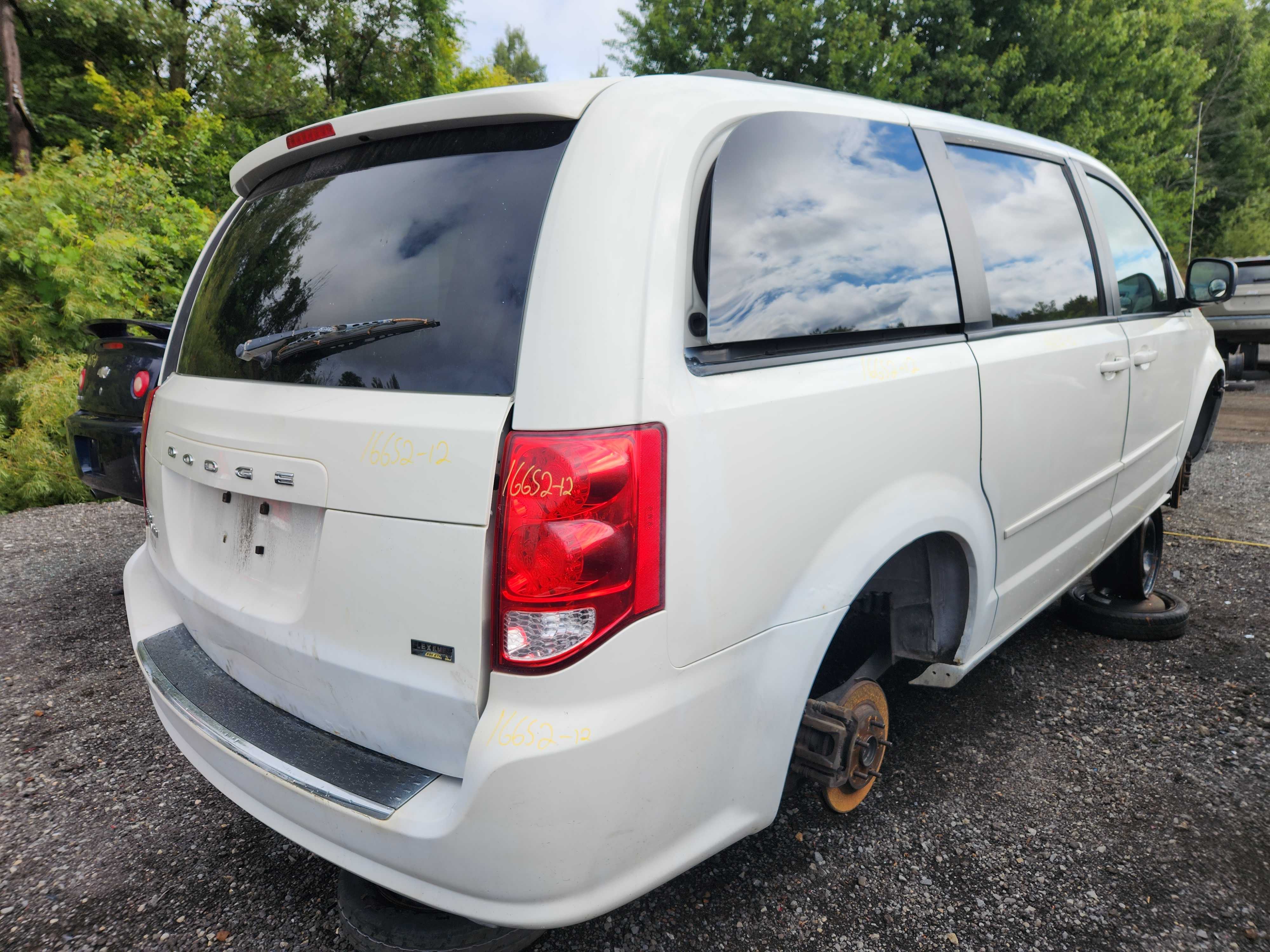 DODGE GRAND CARAVAN 2012