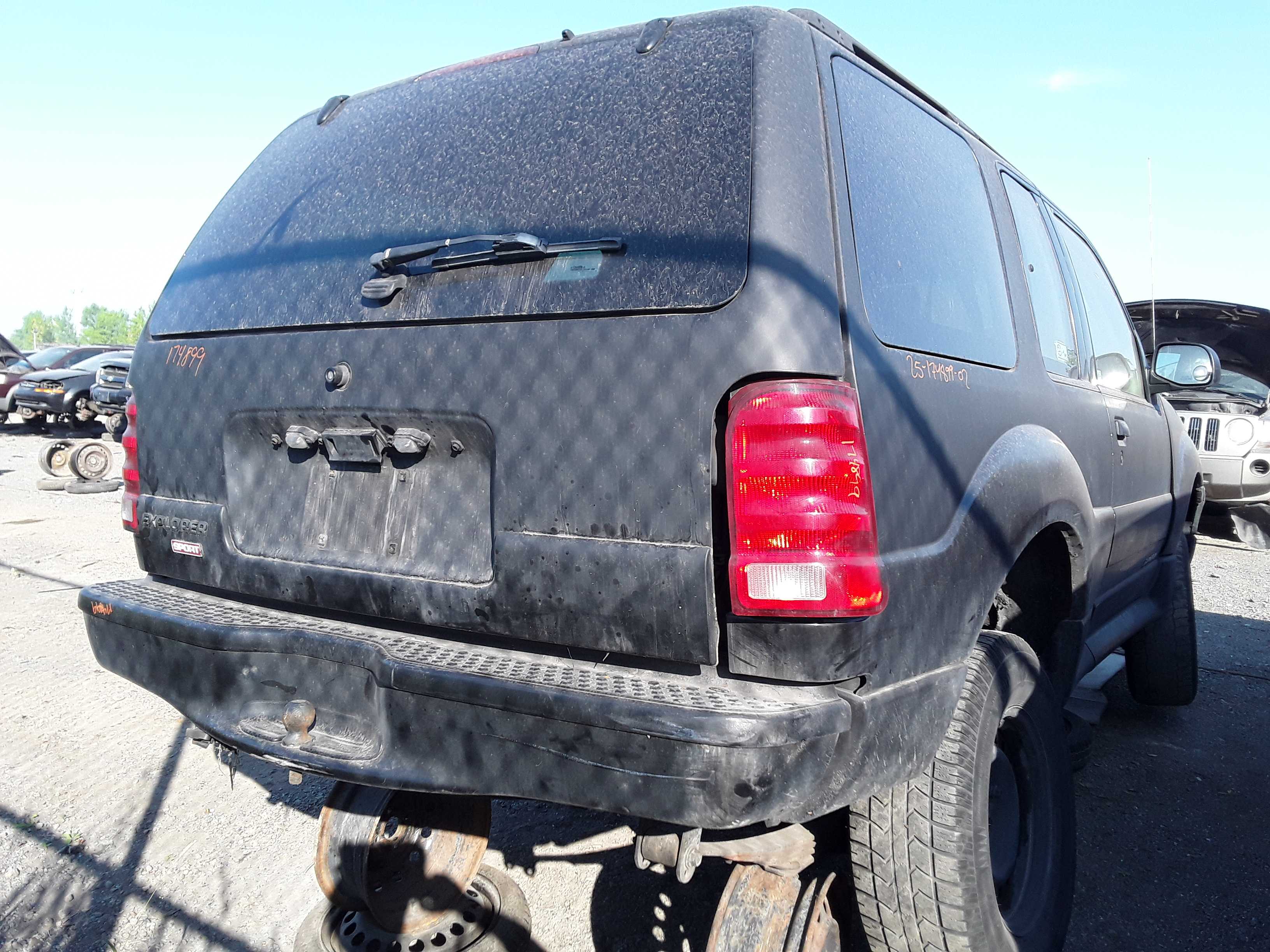 FORD EXPLORER 2002