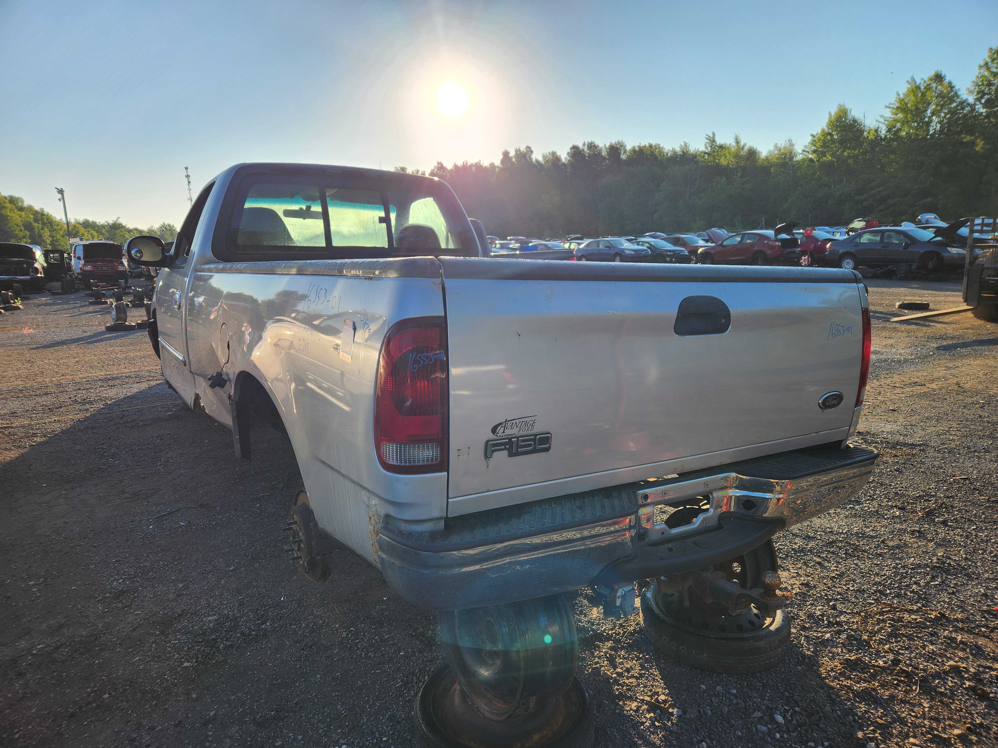 FORD F-150 2001