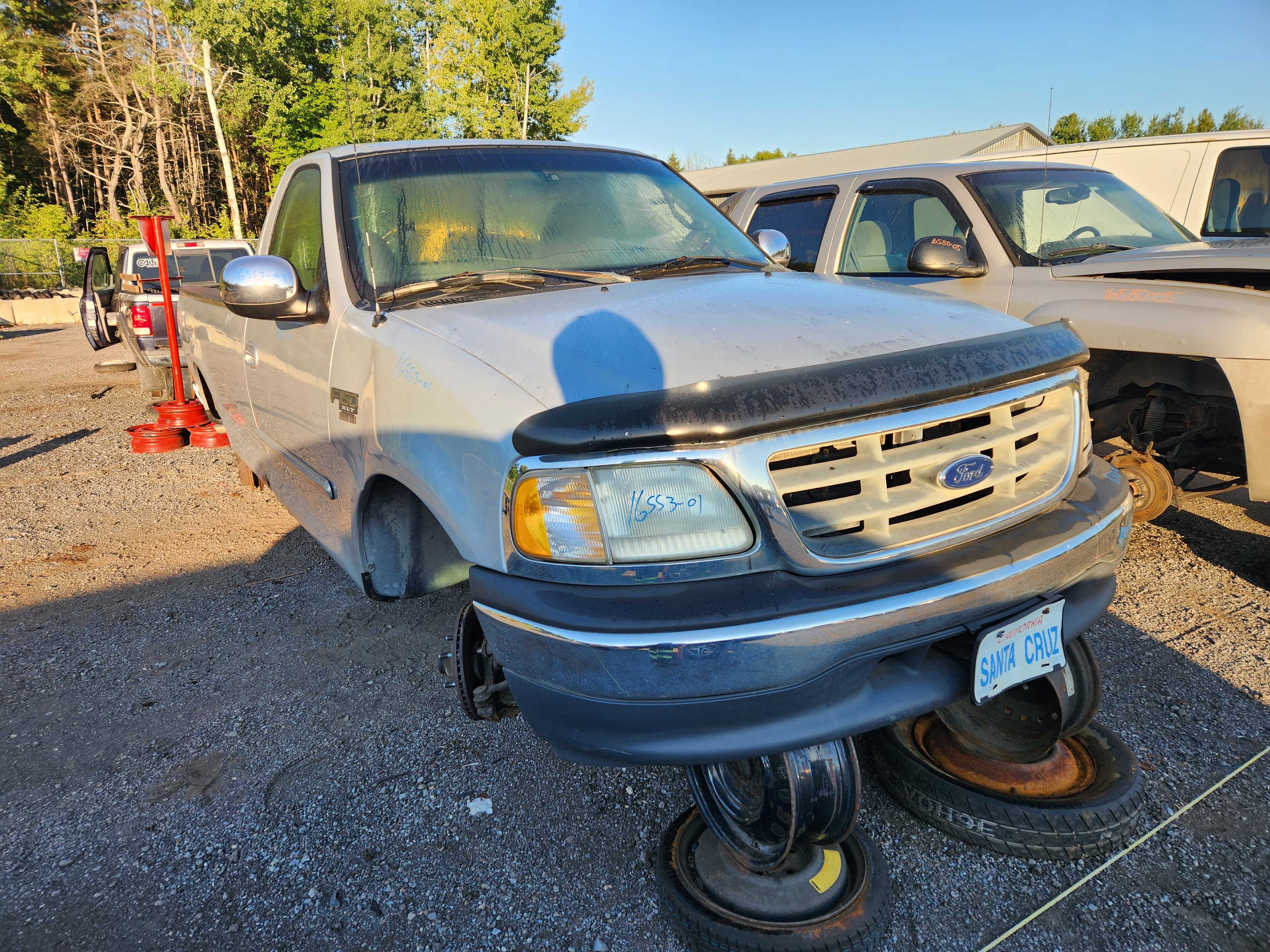 FORD F-150 2001