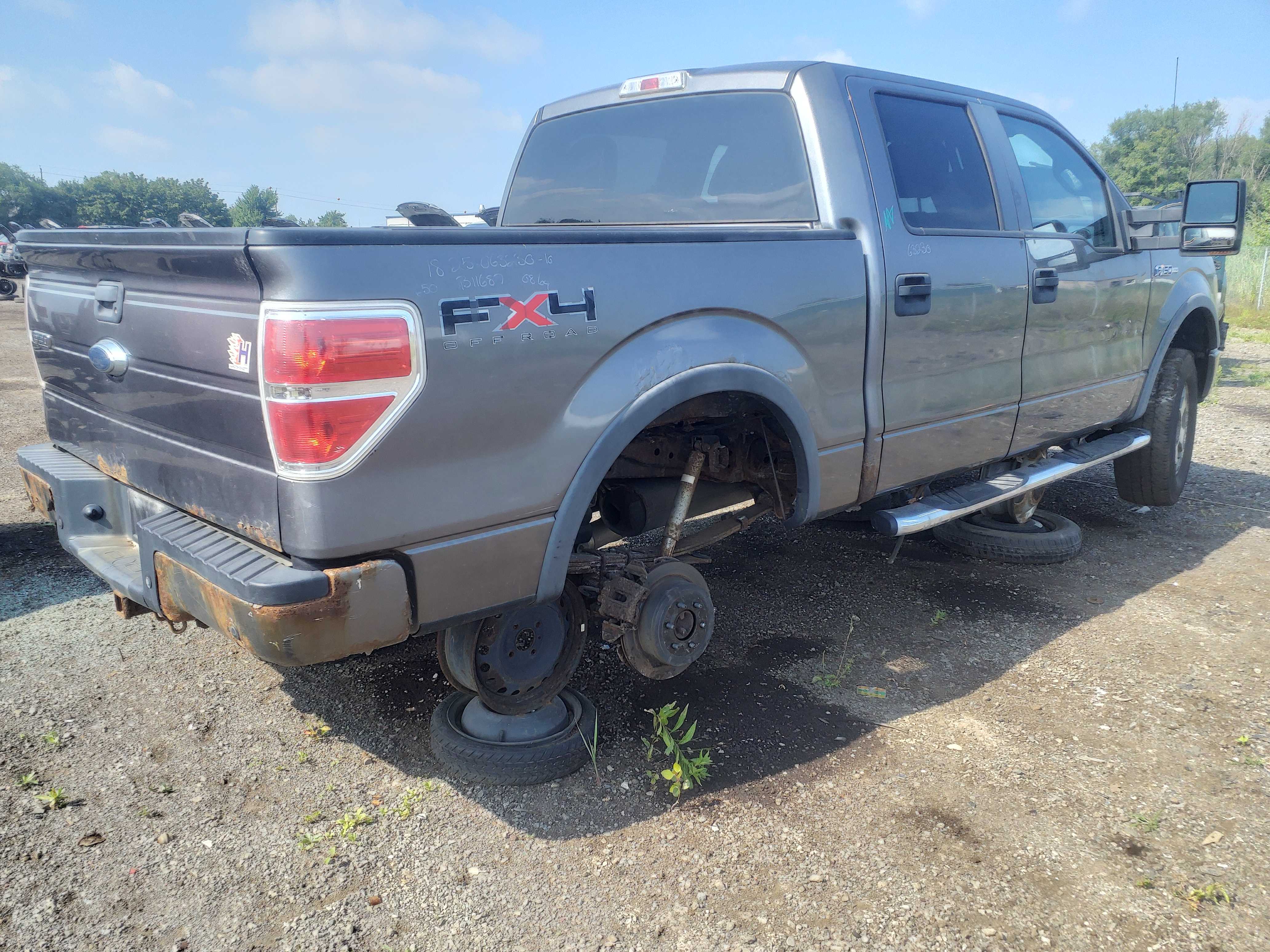FORD F-150 2010