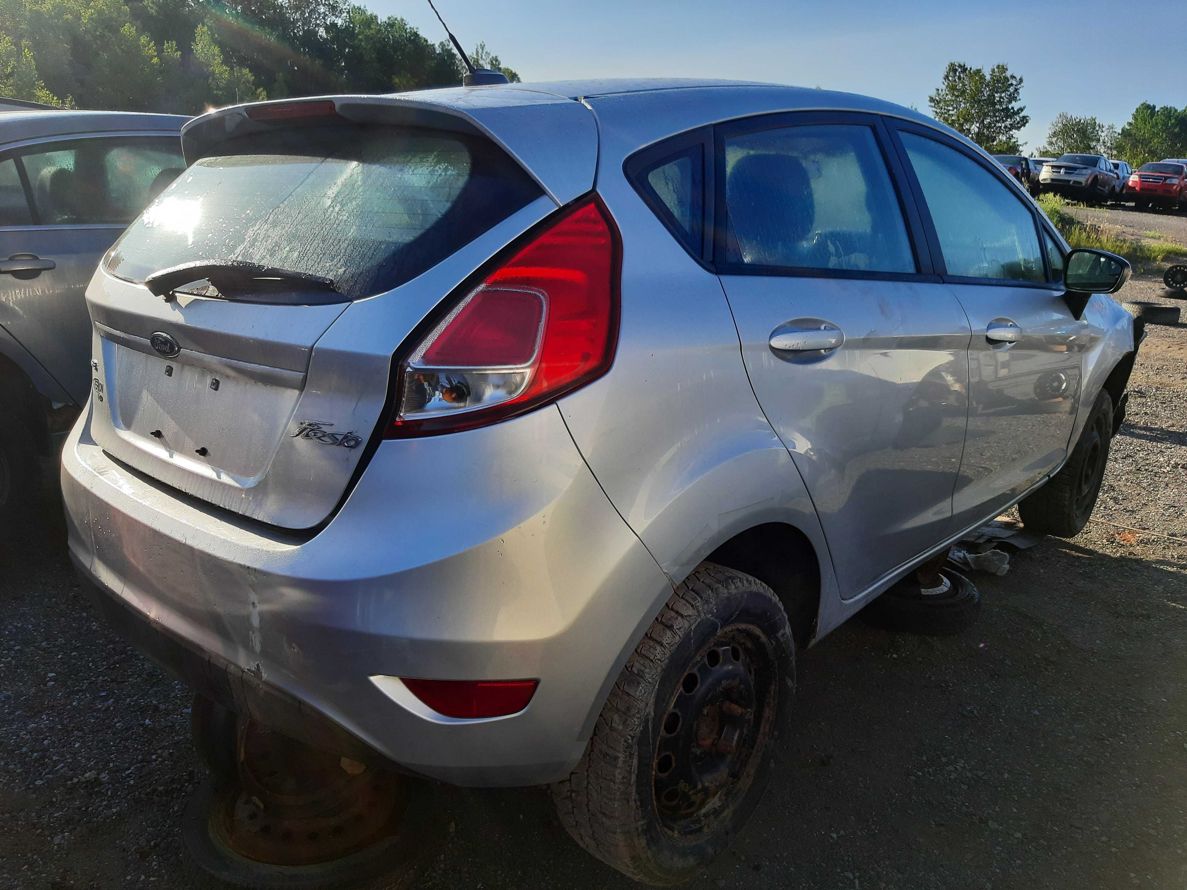 FORD FIESTA 2015