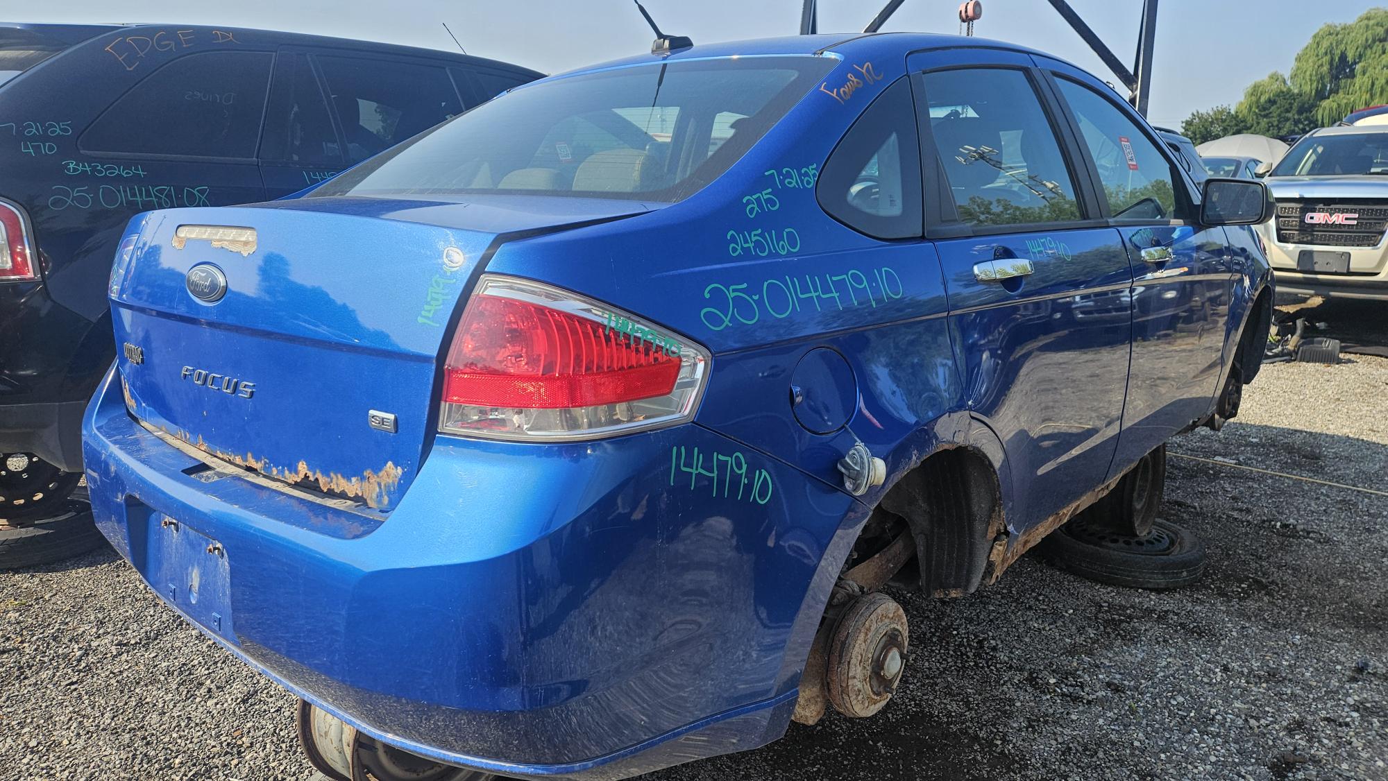 FORD FOCUS 2010