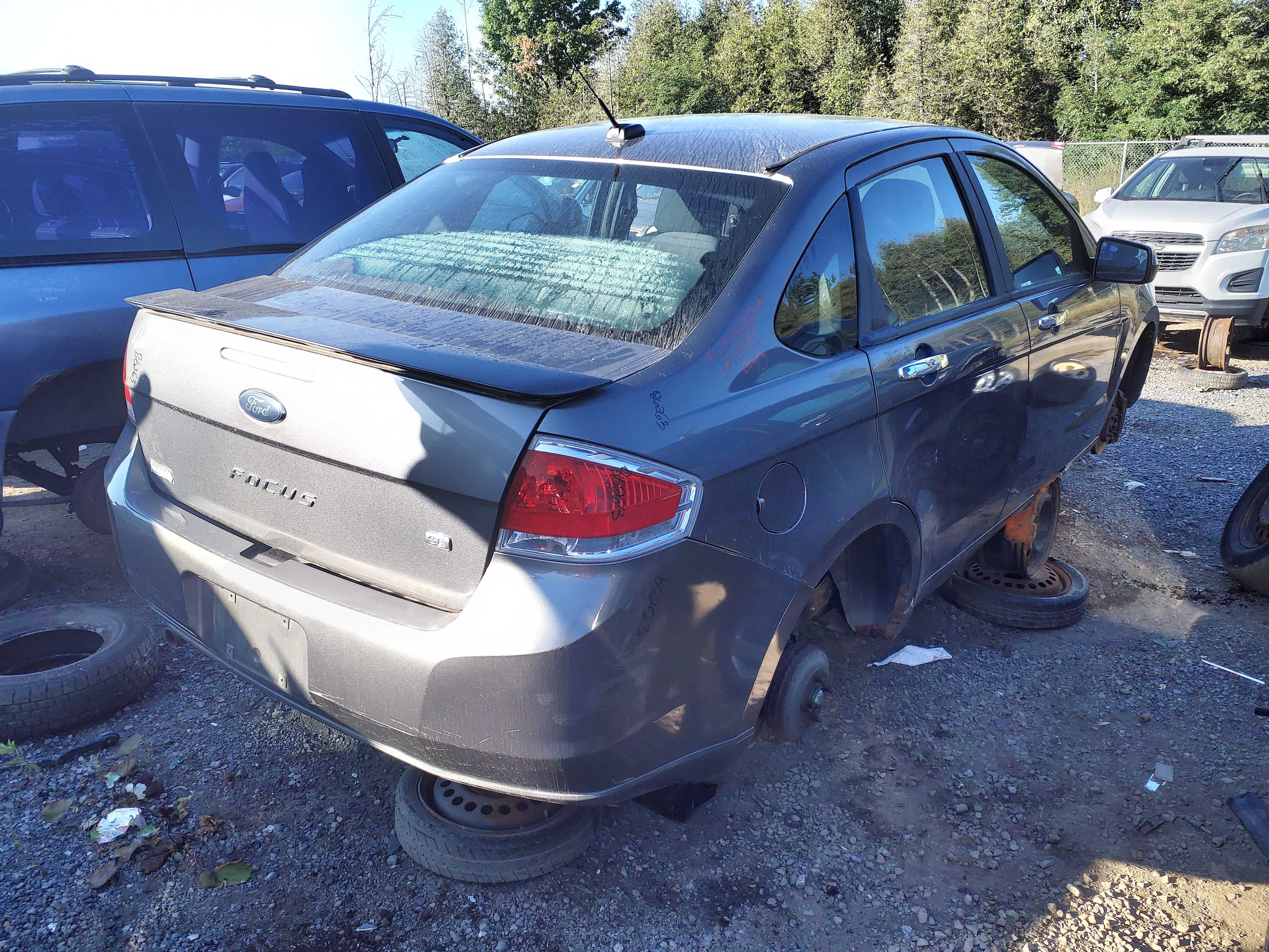 FORD FOCUS 2010