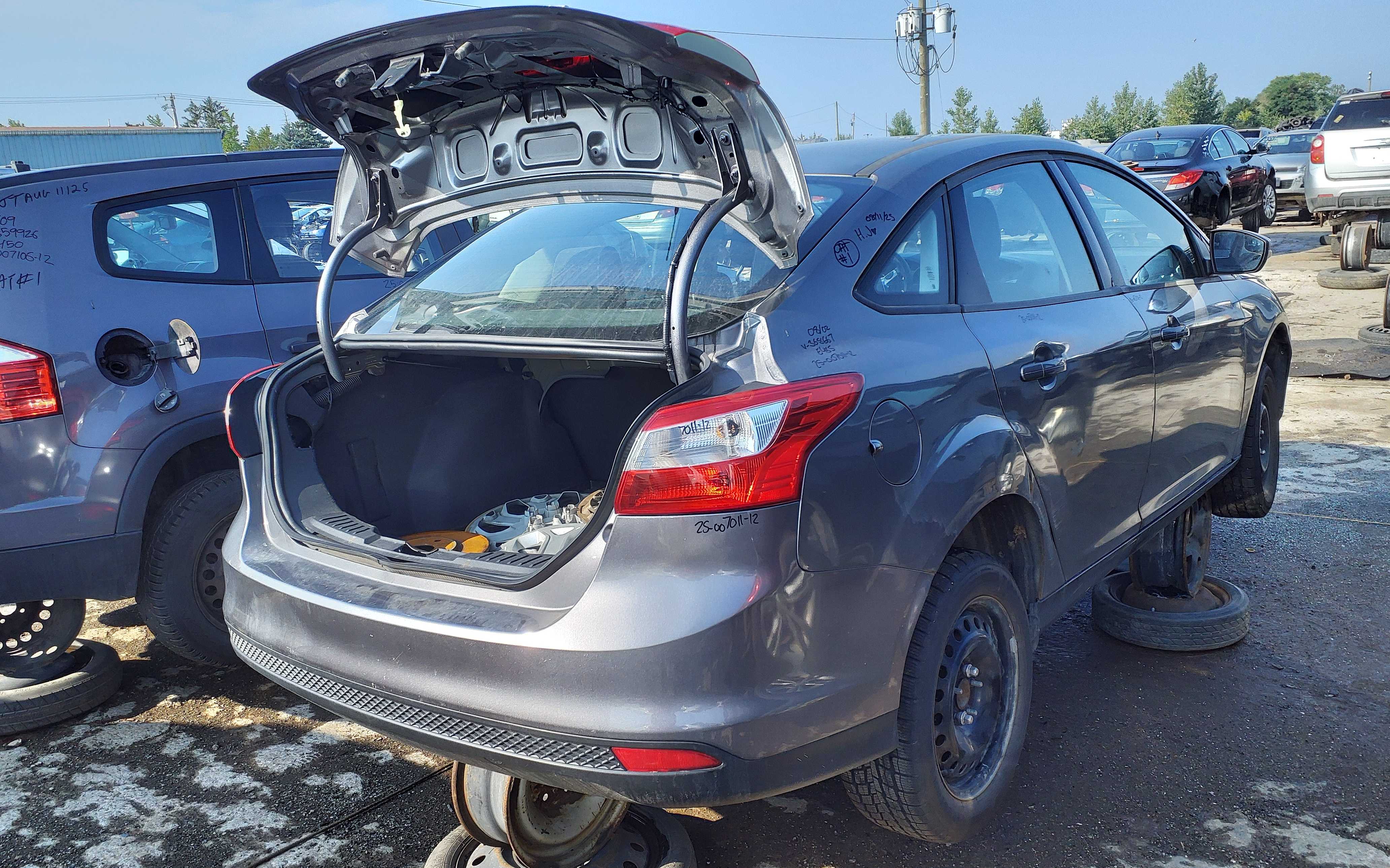 FORD FOCUS 2012